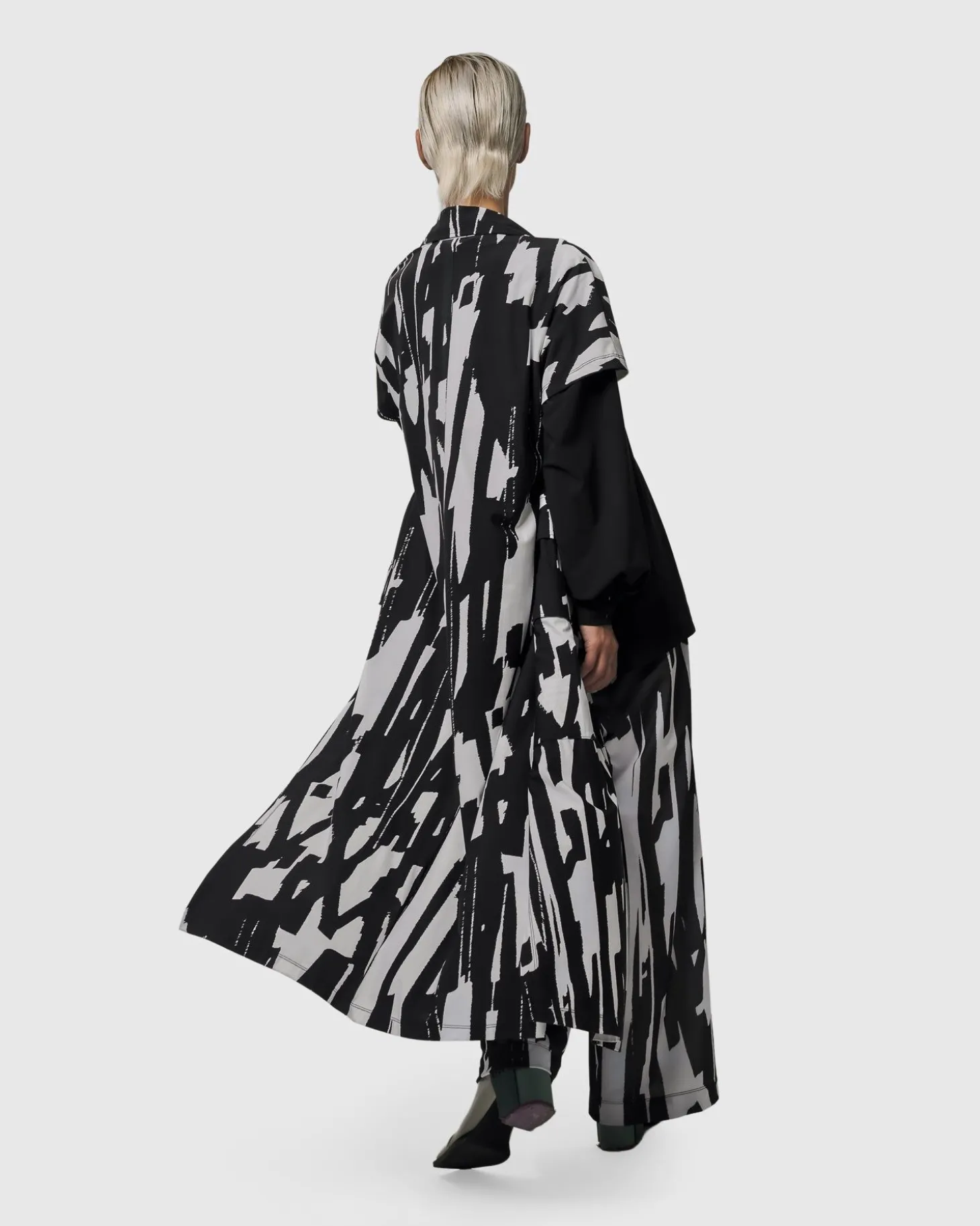 Cyber Short Sleeve Duster, Brush