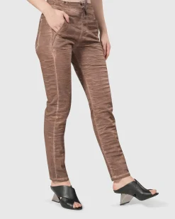 Distressed Iconic Stretch Jeans, Brown Wash