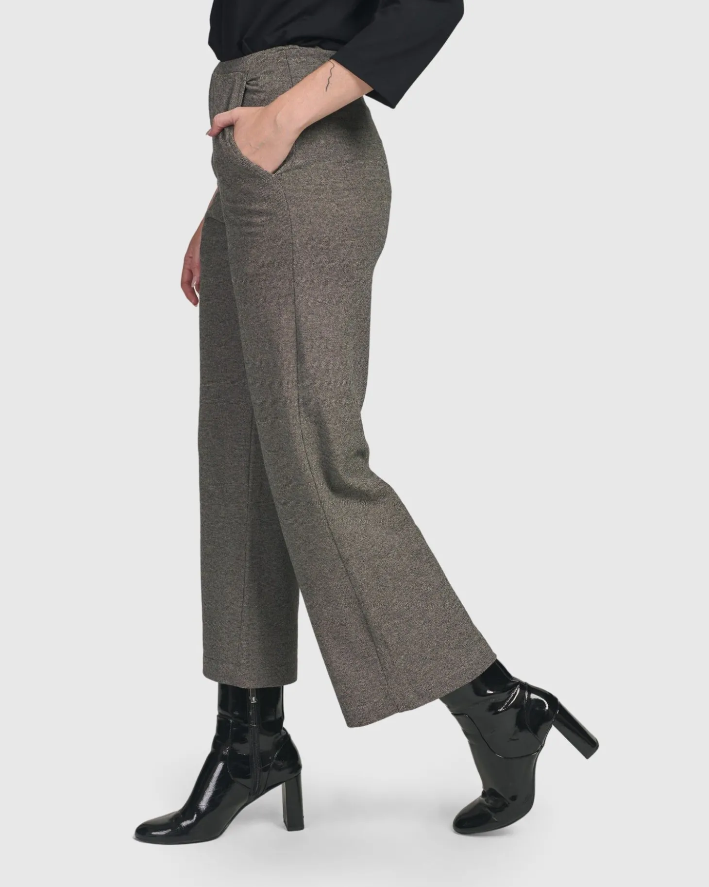 Essential Cropped Pants, Fog