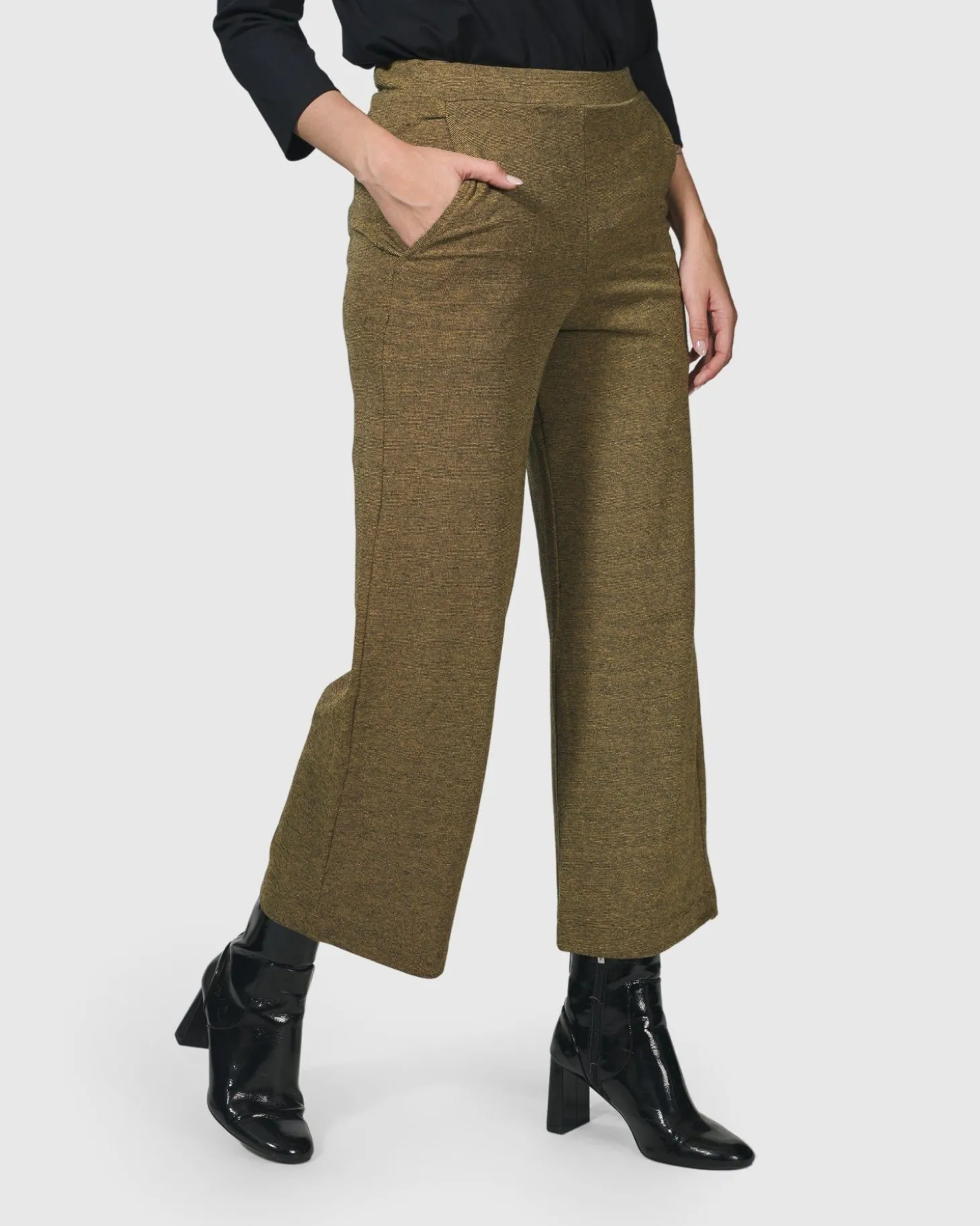 Essential Cropped Pants, Honey