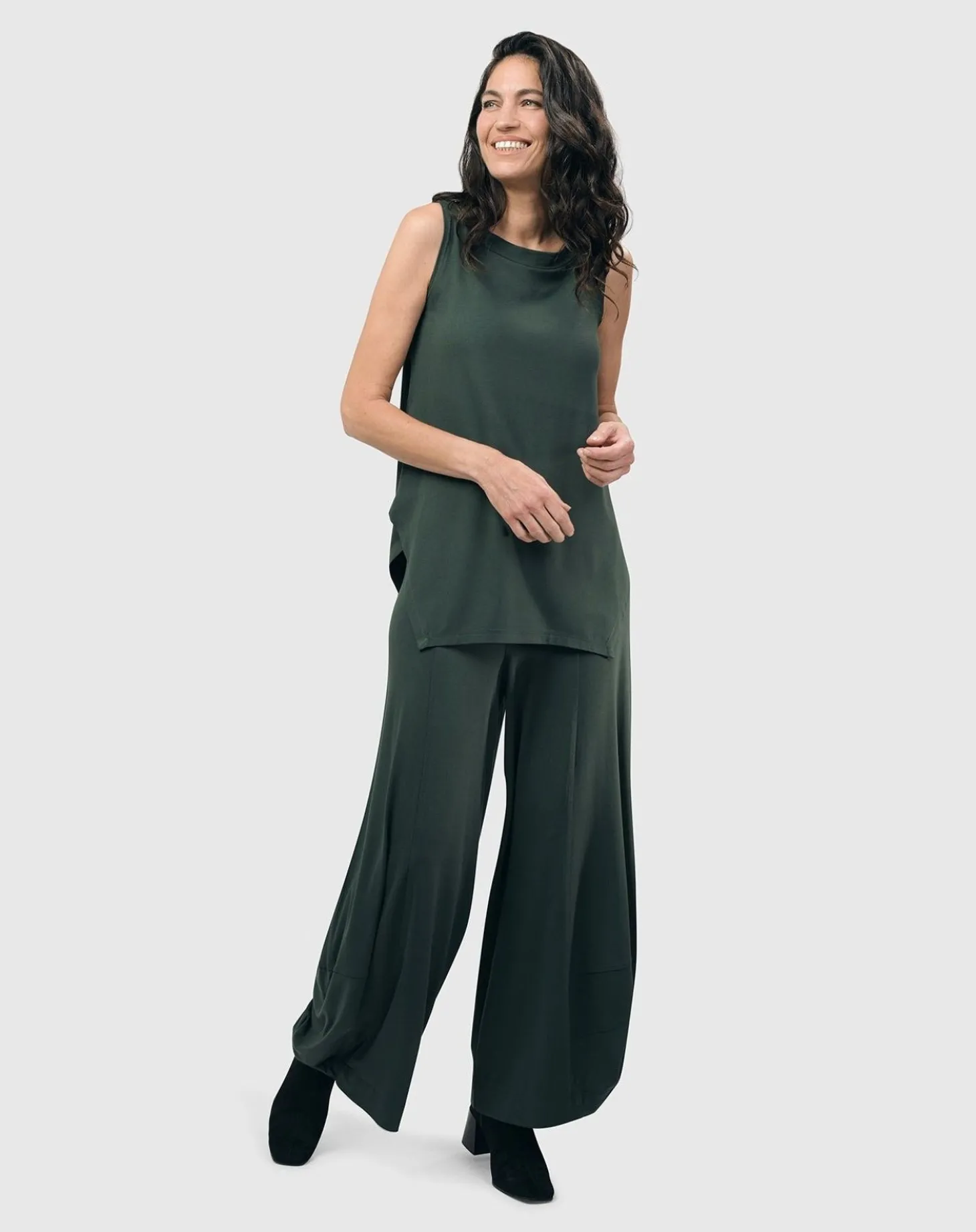 Essential Cutaway Tank Top, Green