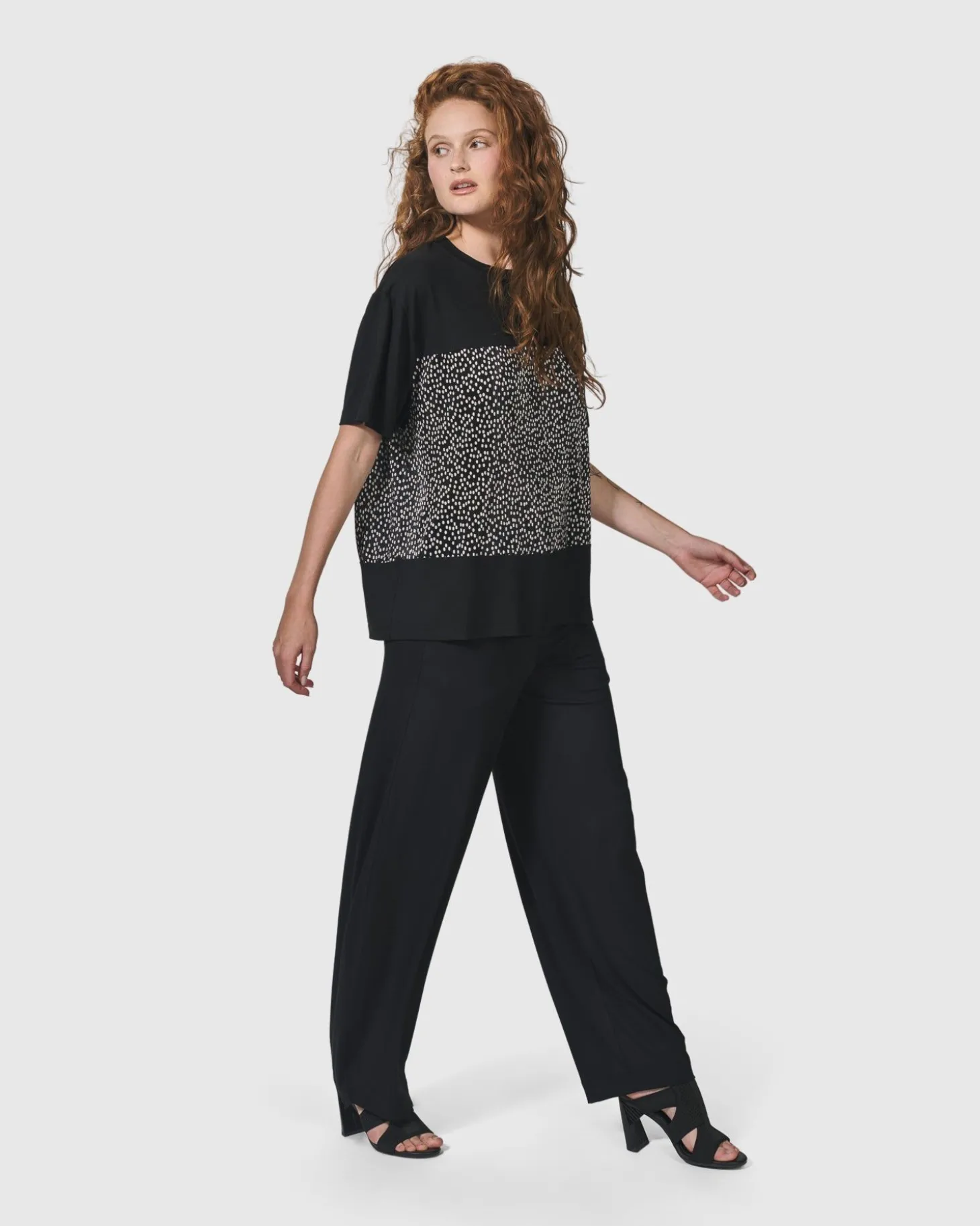 Essential Flow Pants, Black