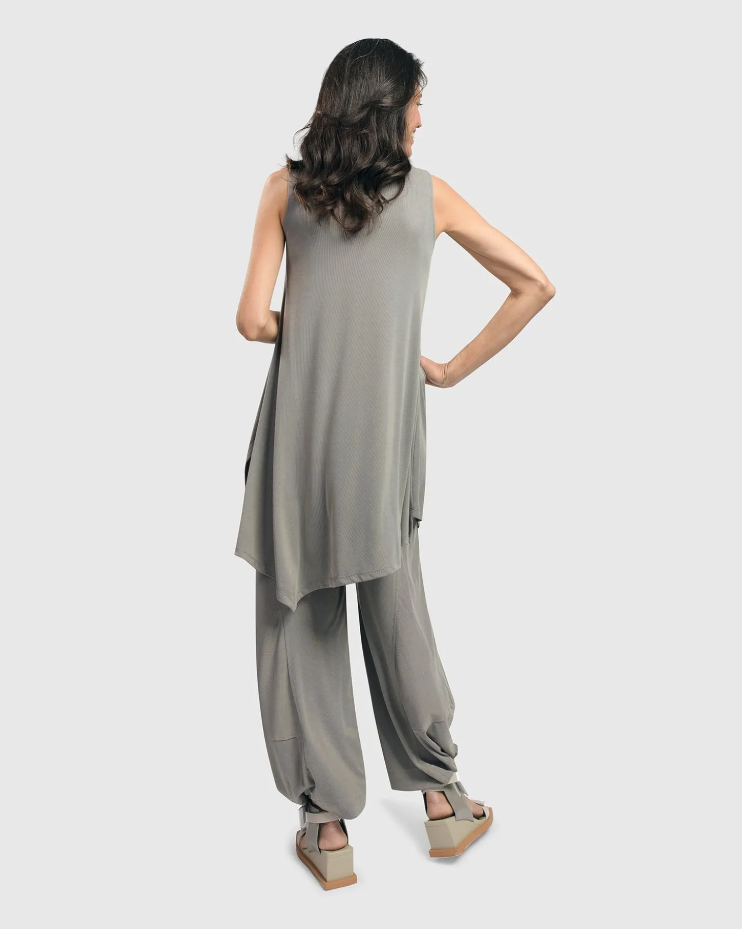 Essential Joy Sleeveless Tunic Top, Fog