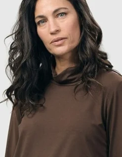 Essential Mockneck Top, Coffee