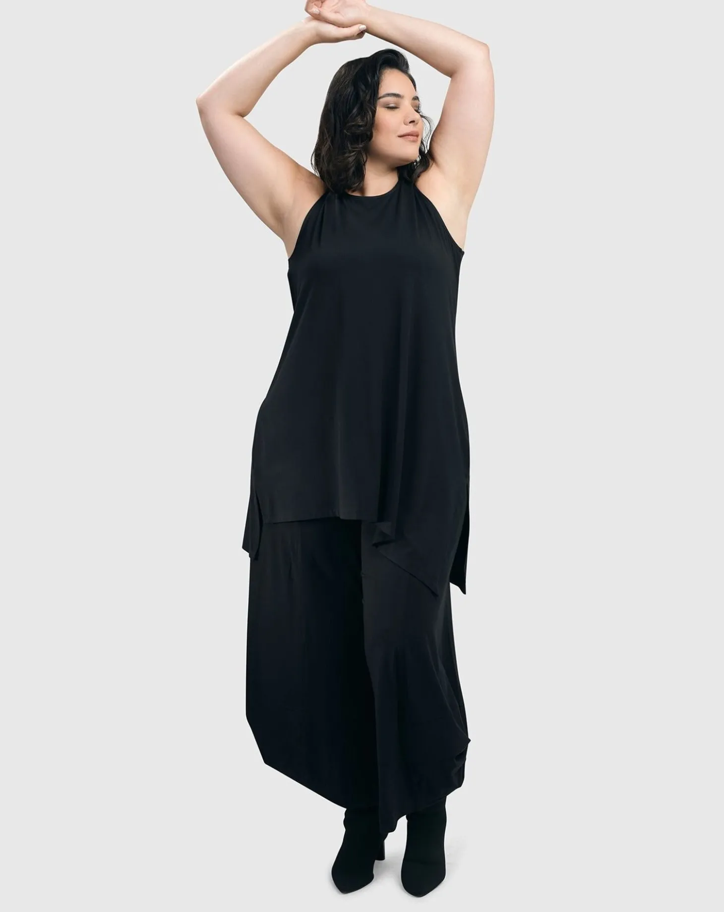 Essential Sleeveless Tunic Top, Black