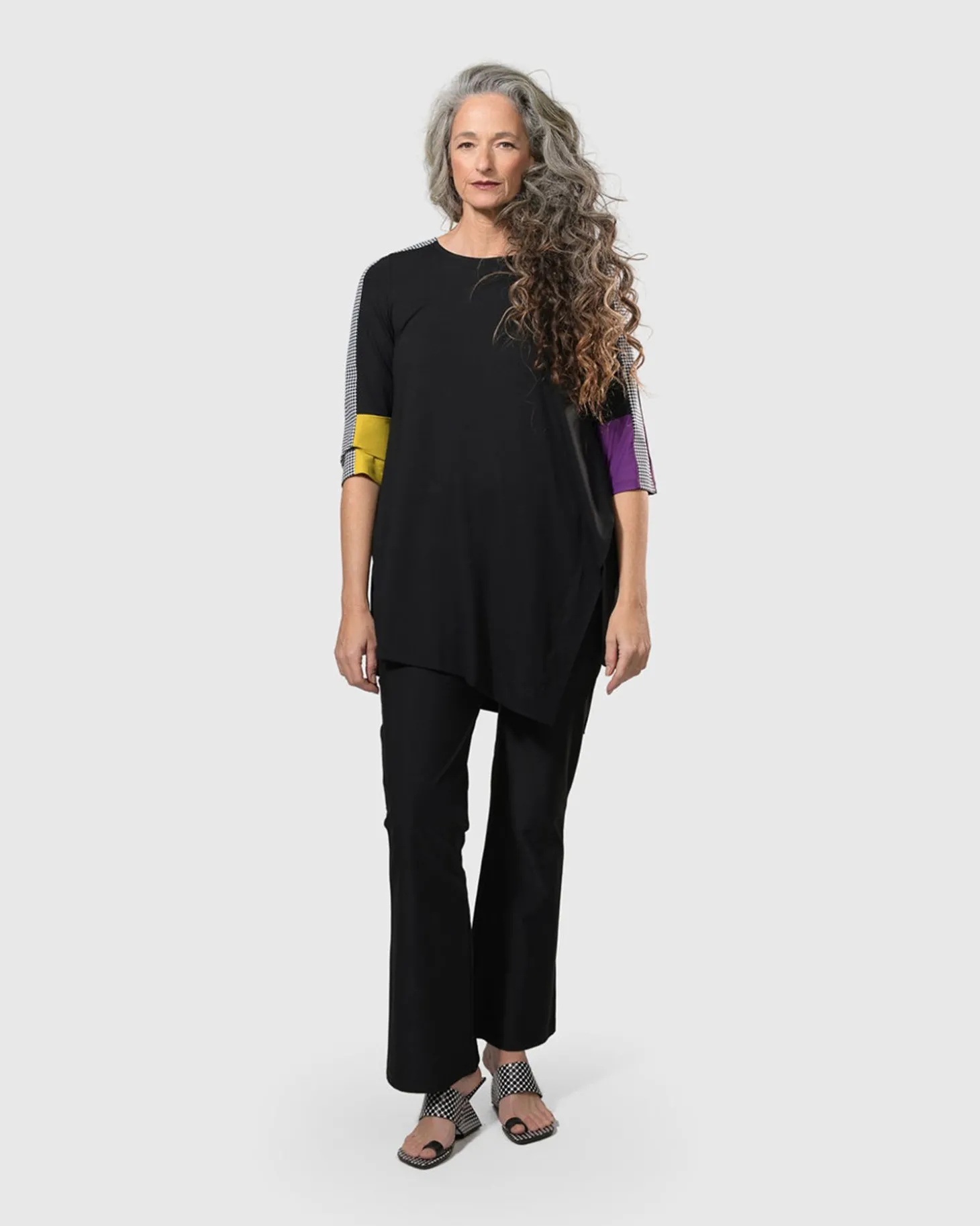 Essential Tekbika Bootcut Leggings, Black