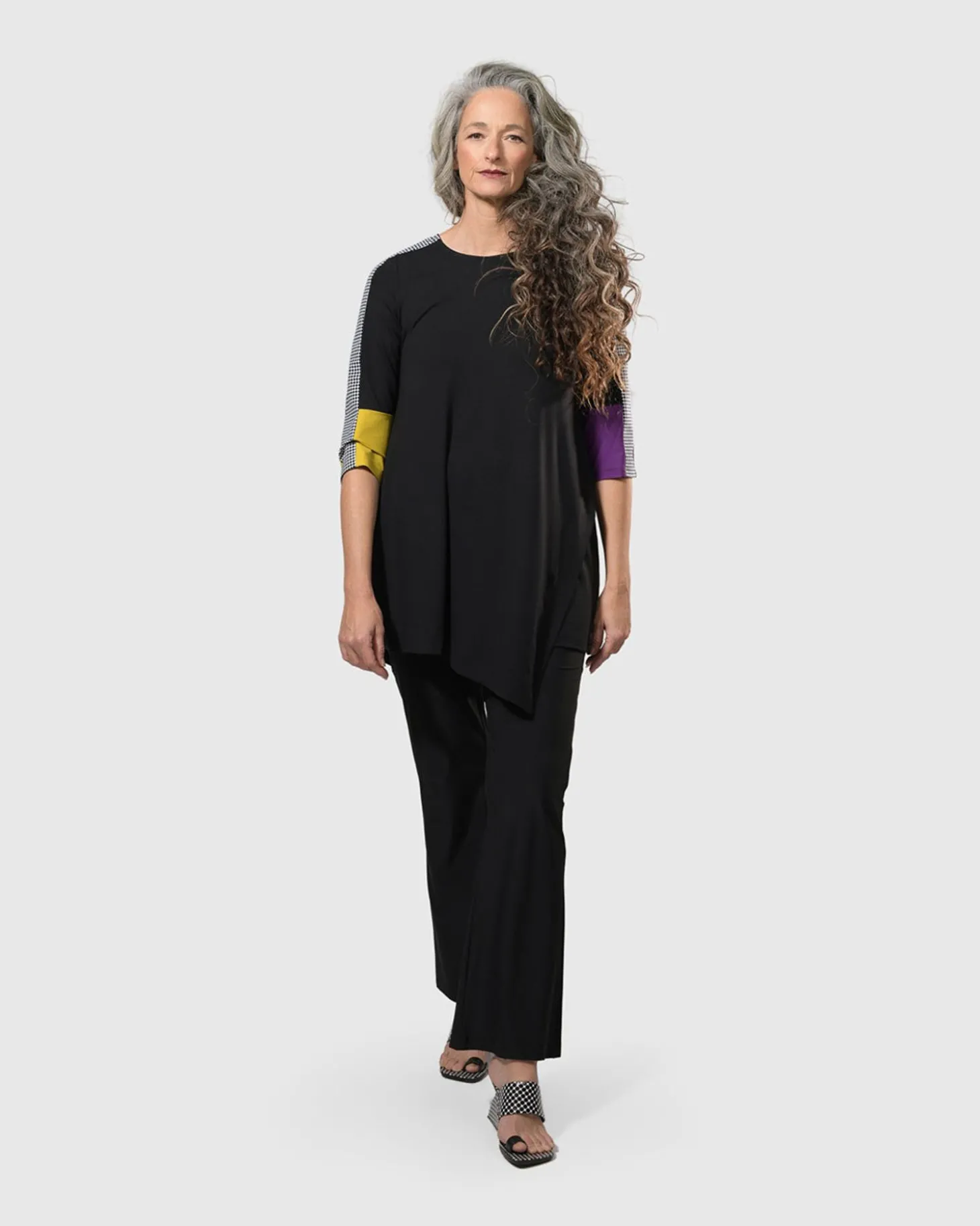 Essential Tekbika Bootcut Leggings, Black