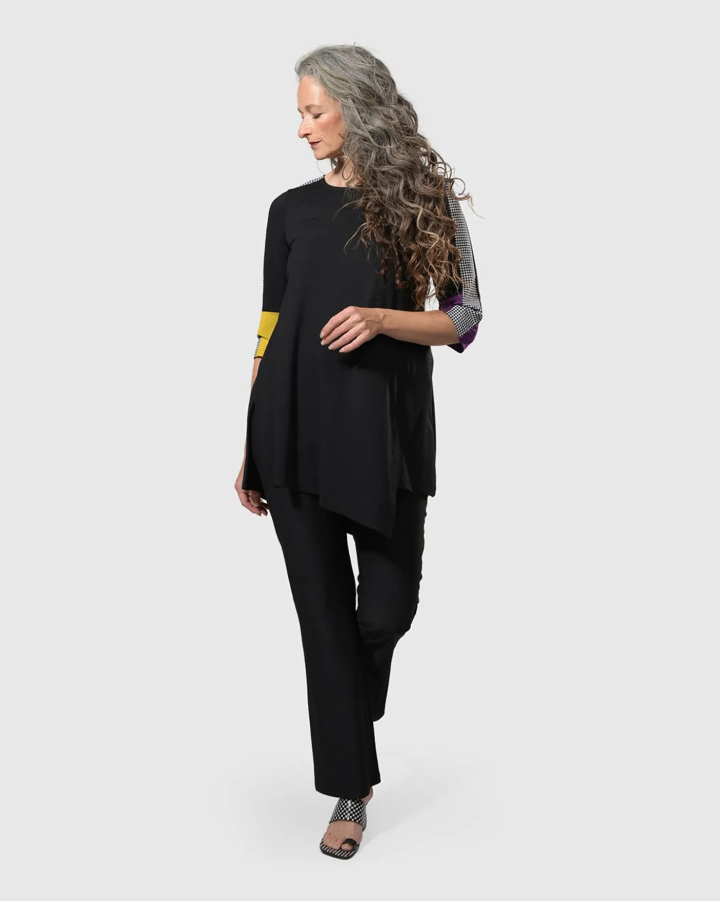 Essential Tekbika Bootcut Leggings, Black