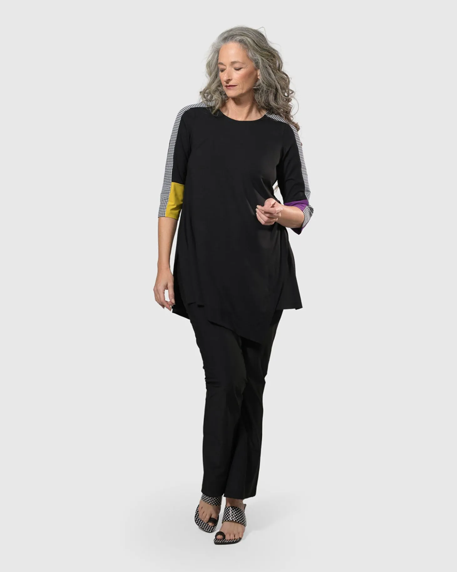 Essential Tekbika Bootcut Leggings, Black
