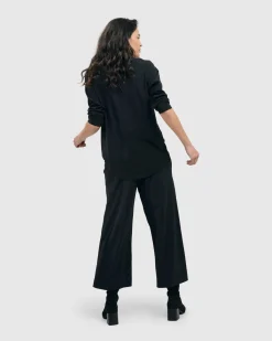 Essential Tekbika Cute Crop Pants, Black