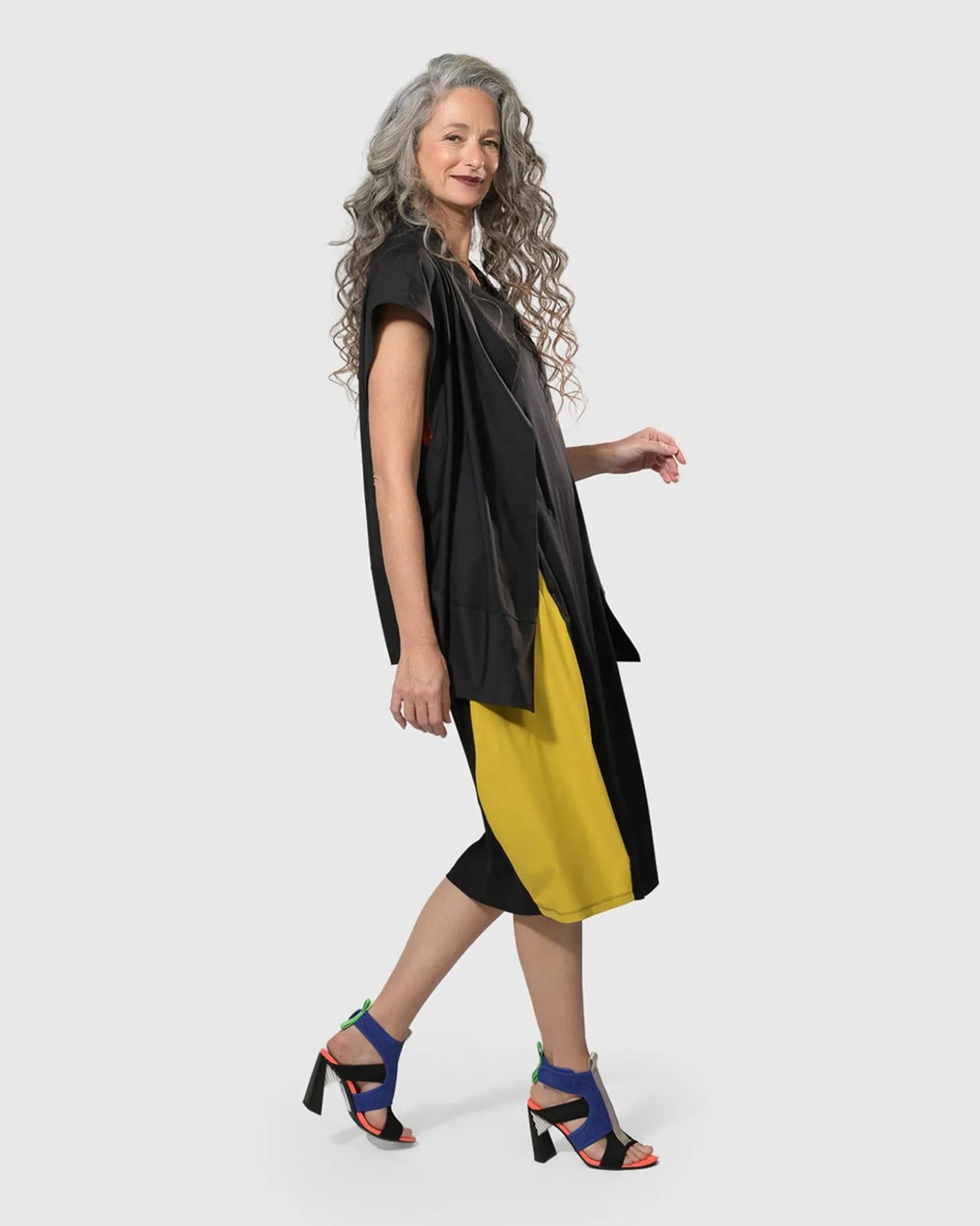 Essential Tekbika Go-To Vest Jacket, Black
