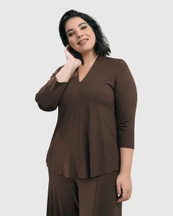 Essential V-Neck Top, Coffee