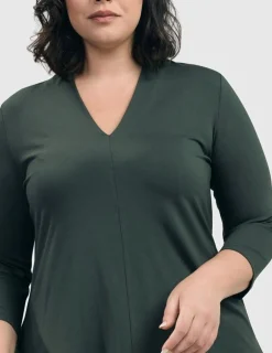 Essential V-Neck Top, Green