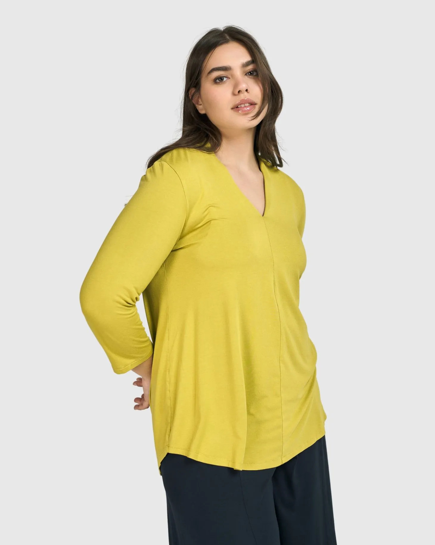 Essential V-Neck Top, Lime