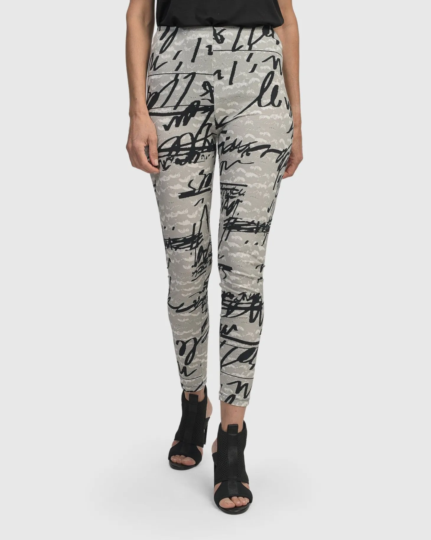 Flirty Leggings, Script
