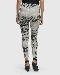 Flirty Leggings, Script