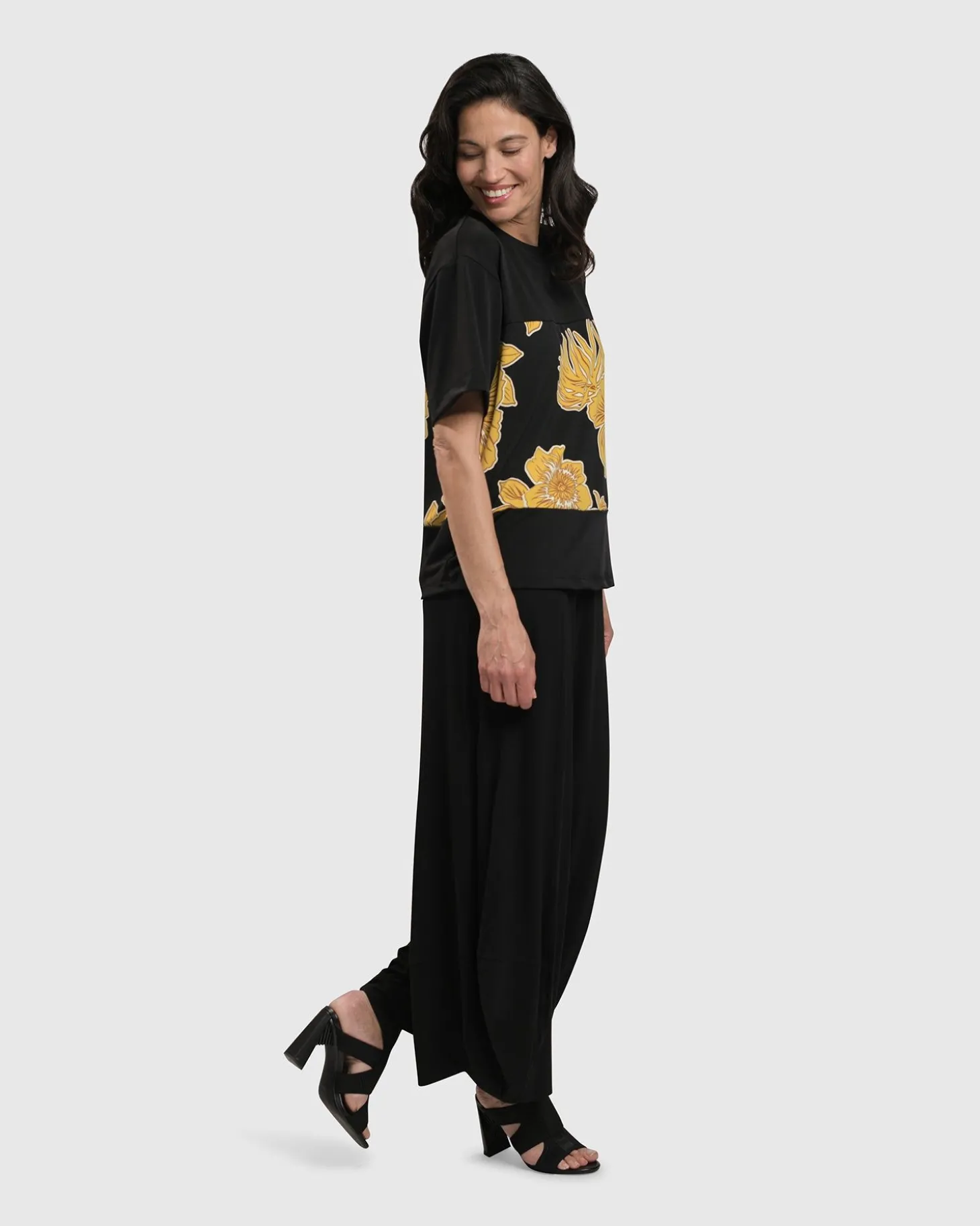 Flower Girl Boxy Top, Gold