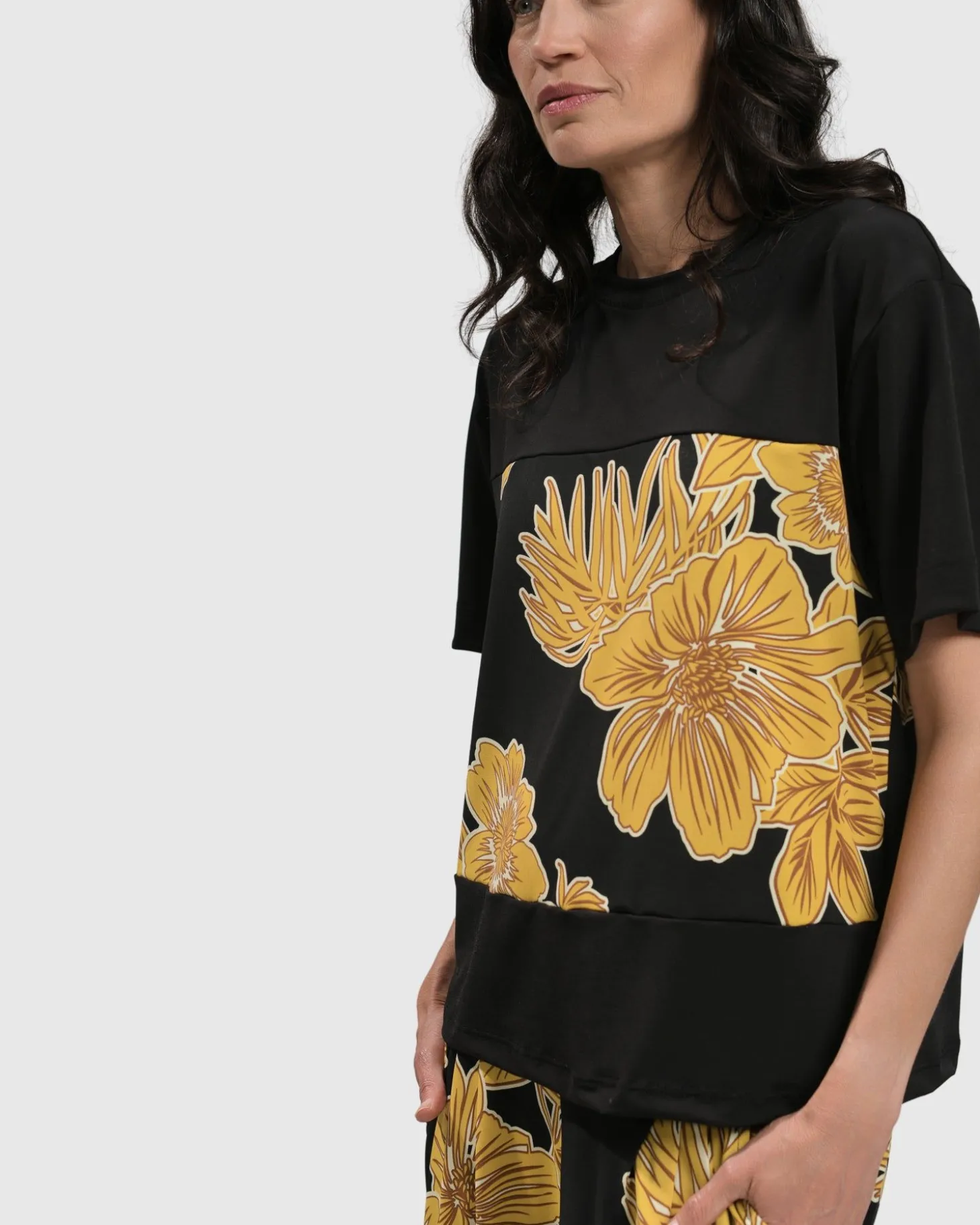 Flower Girl Boxy Top, Gold