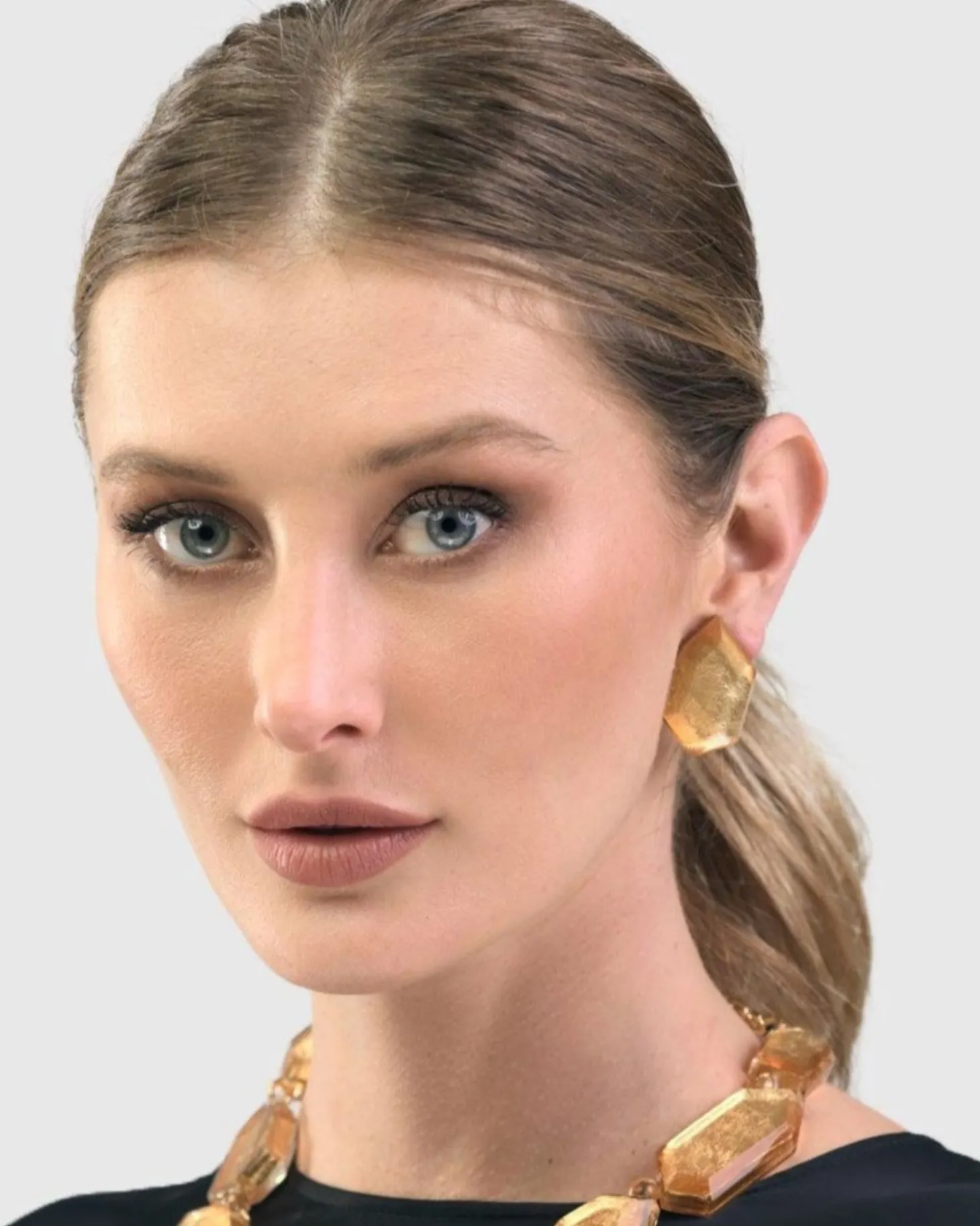 Glory Faceted Clip Earrings, Gold
