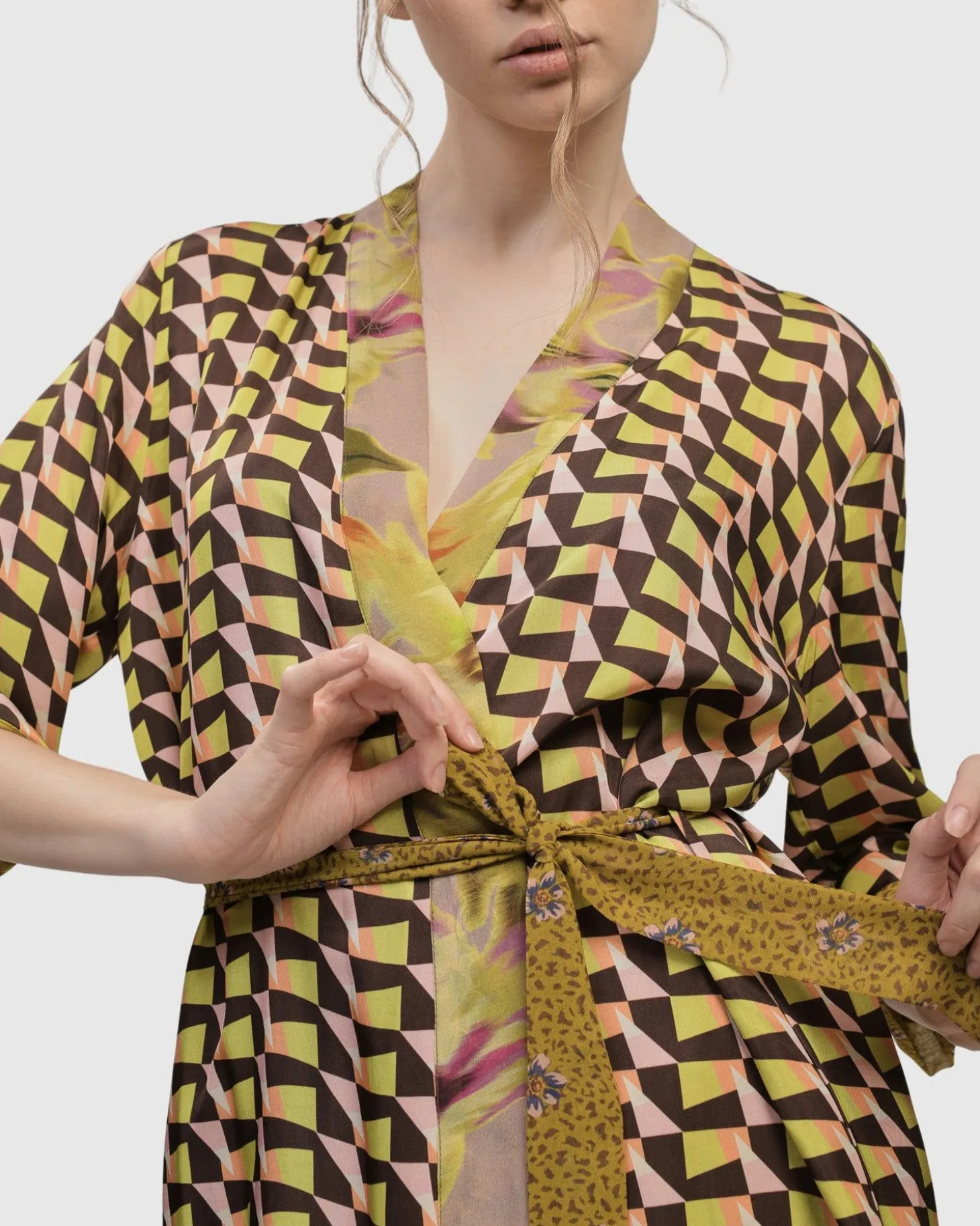 Godard Smoking Jacket, Geometric