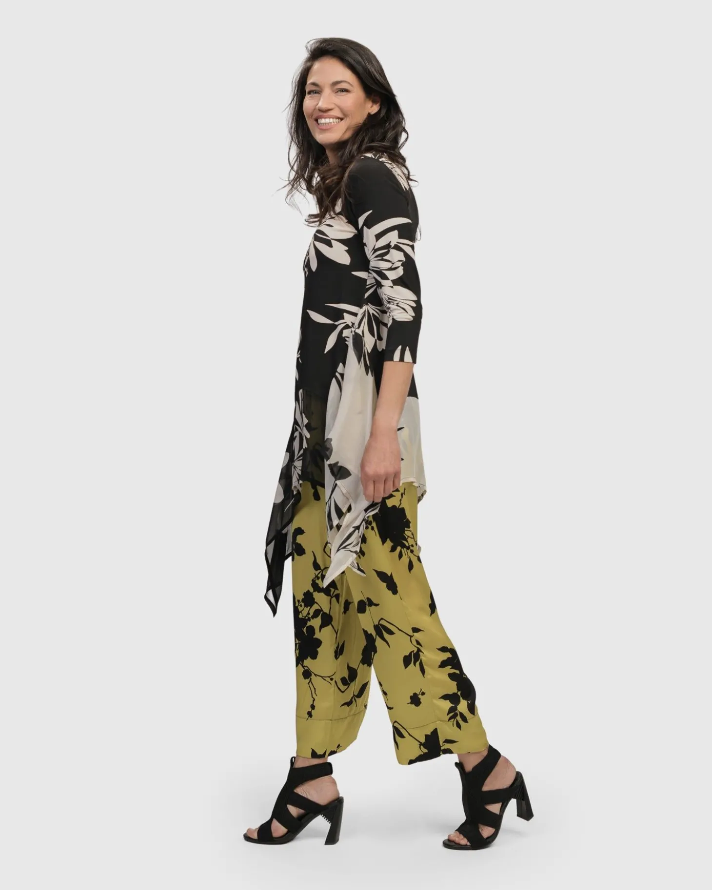 Happy Hour Tunic Top, Floral