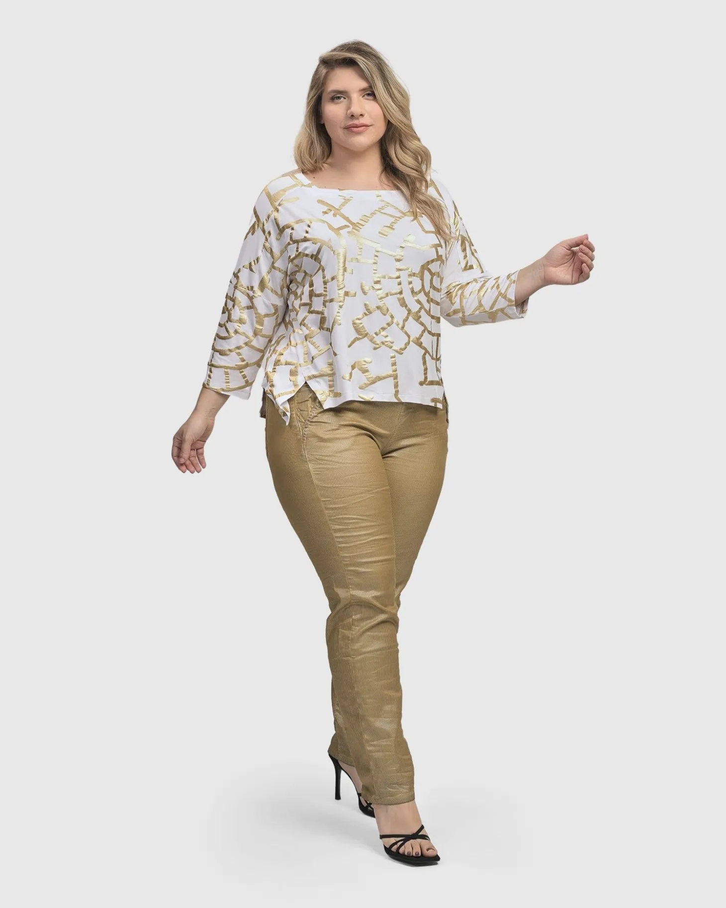 Hypnotic Cutaway Boxy Top, Gold
