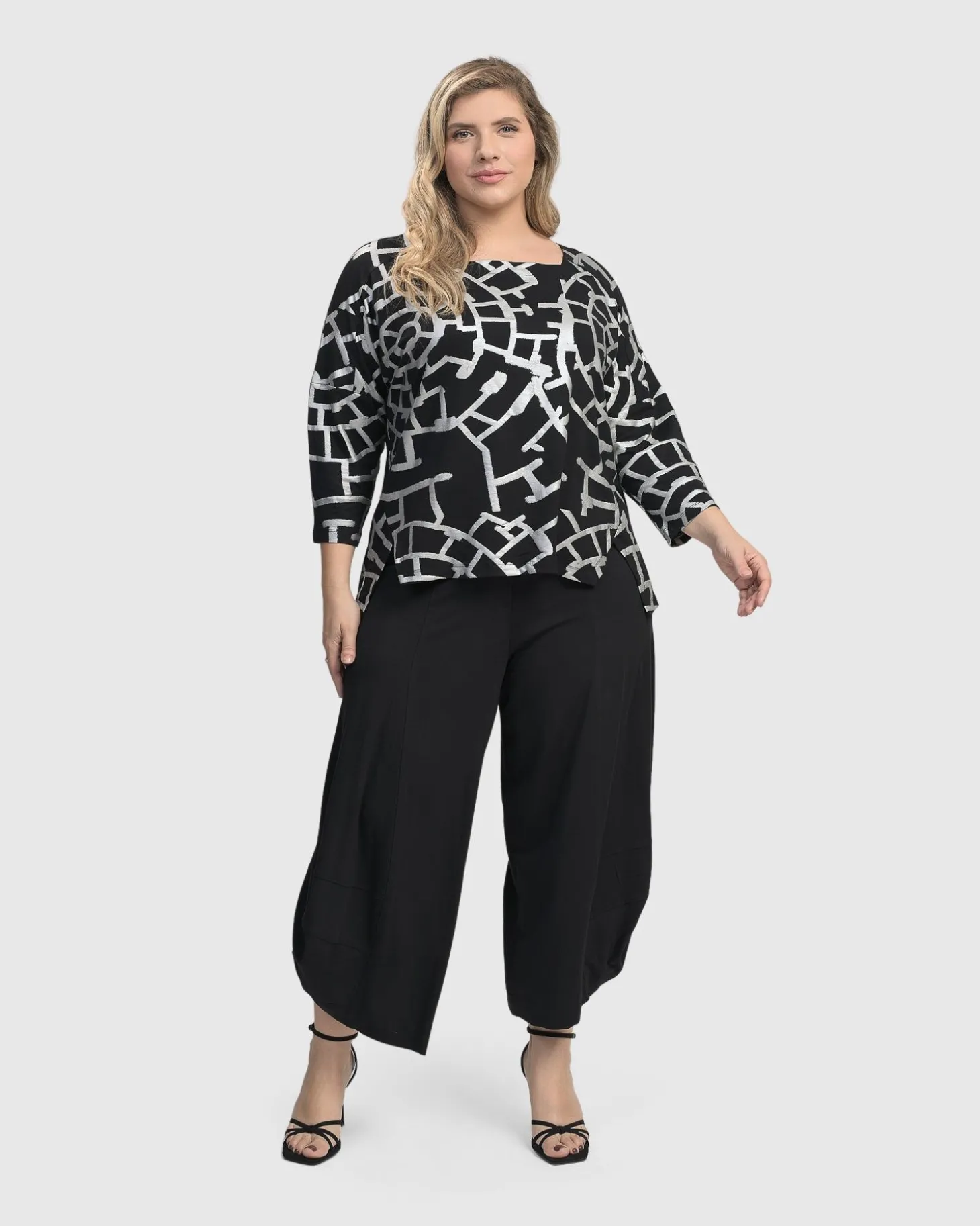Hypnotic Cutaway Boxy Top, Silver