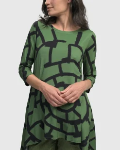 Hypnotic Hi-Lo Tunic Top, Clover