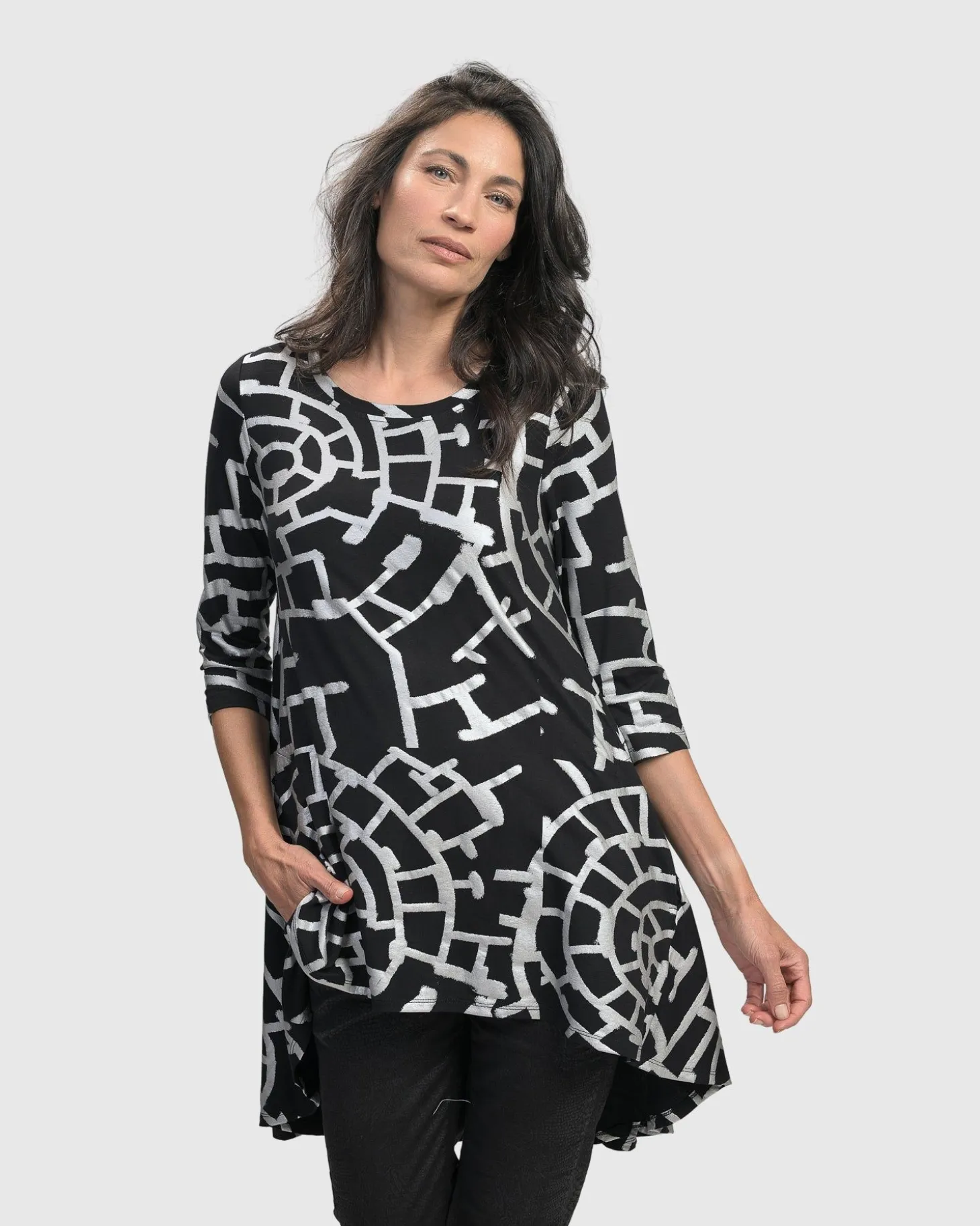 Hypnotic Hi-Lo Tunic Top, Silver