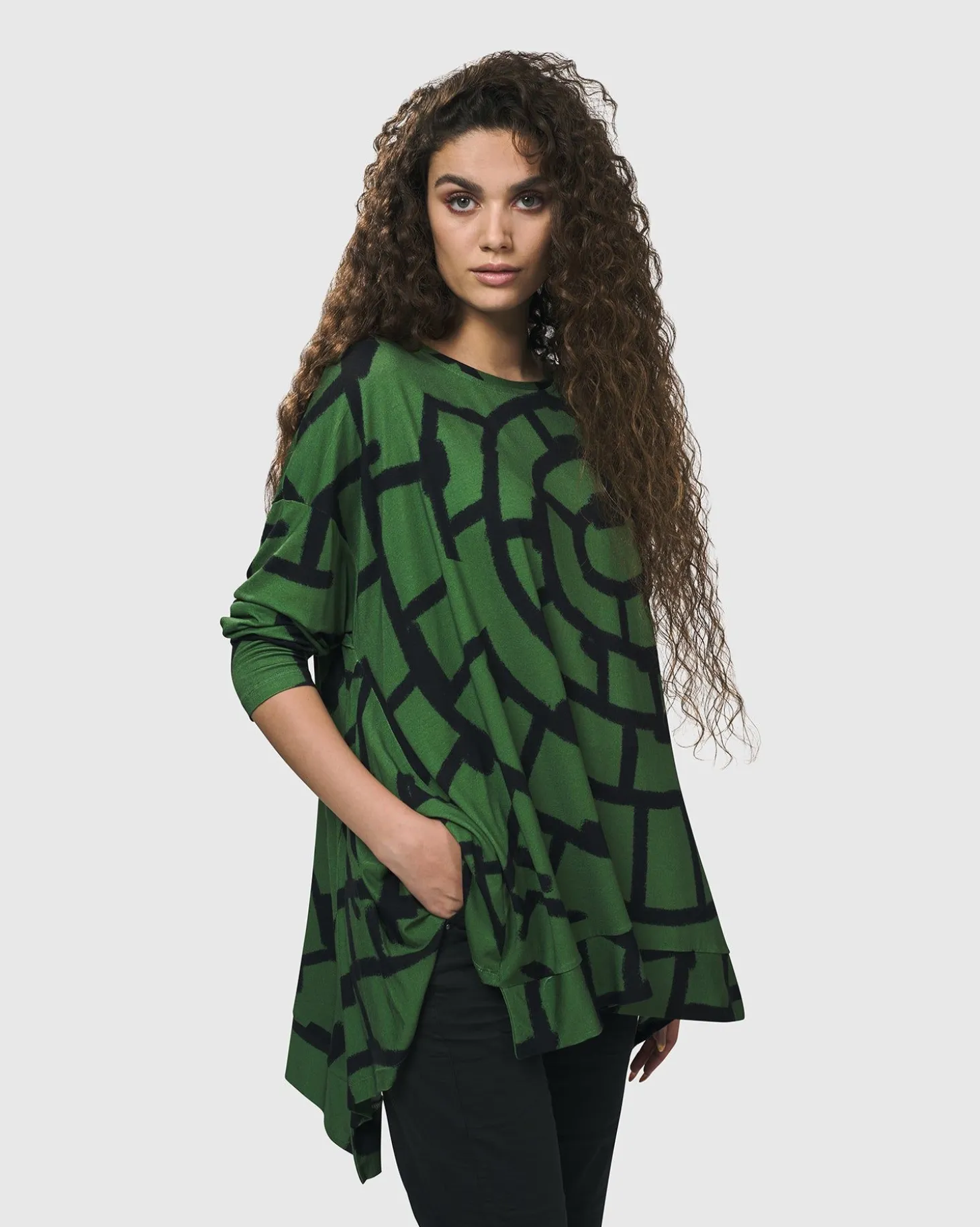 Hypnotic Swing Tunic Top, Clover