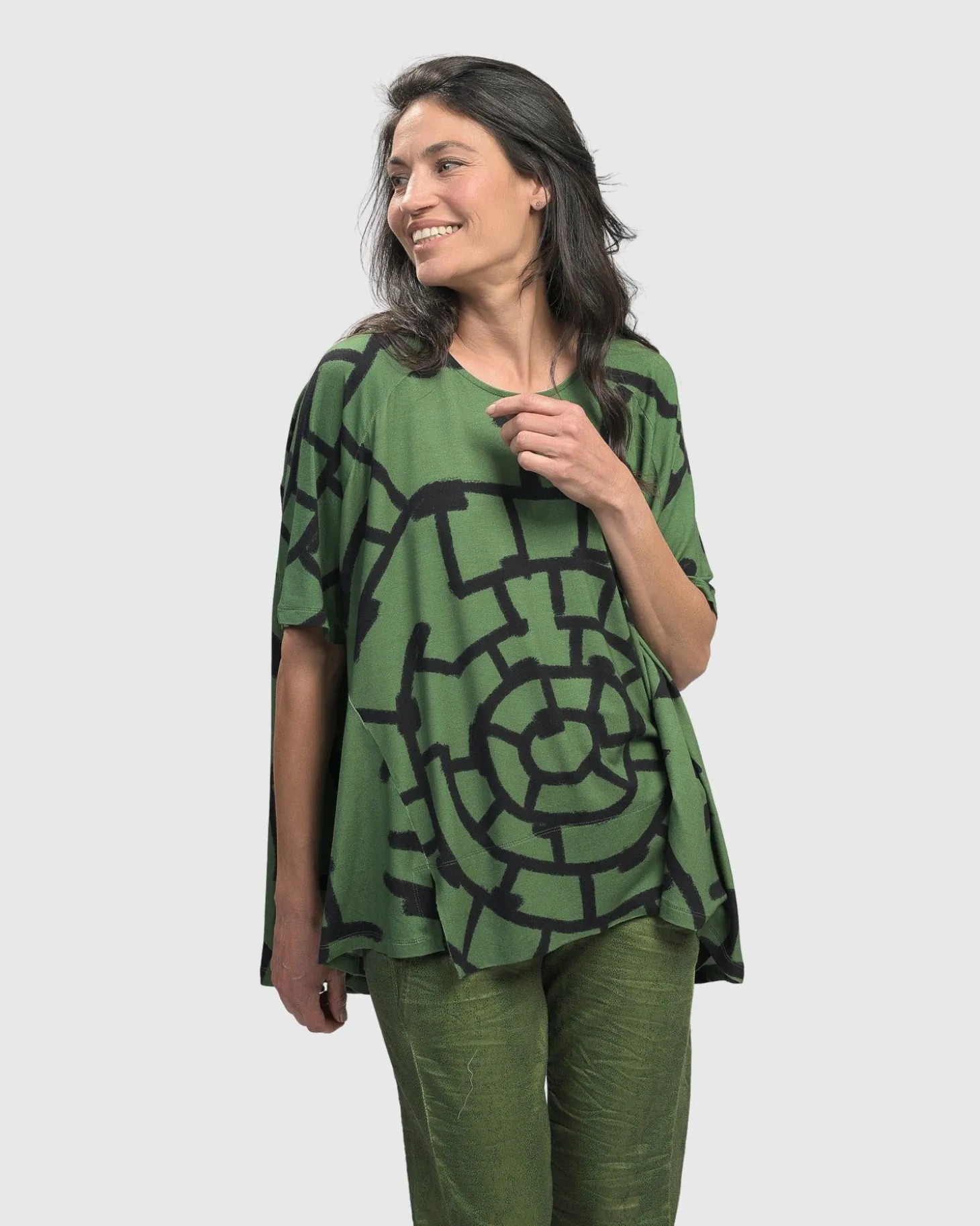 Hypnotic Swing Tunic Top, Clover