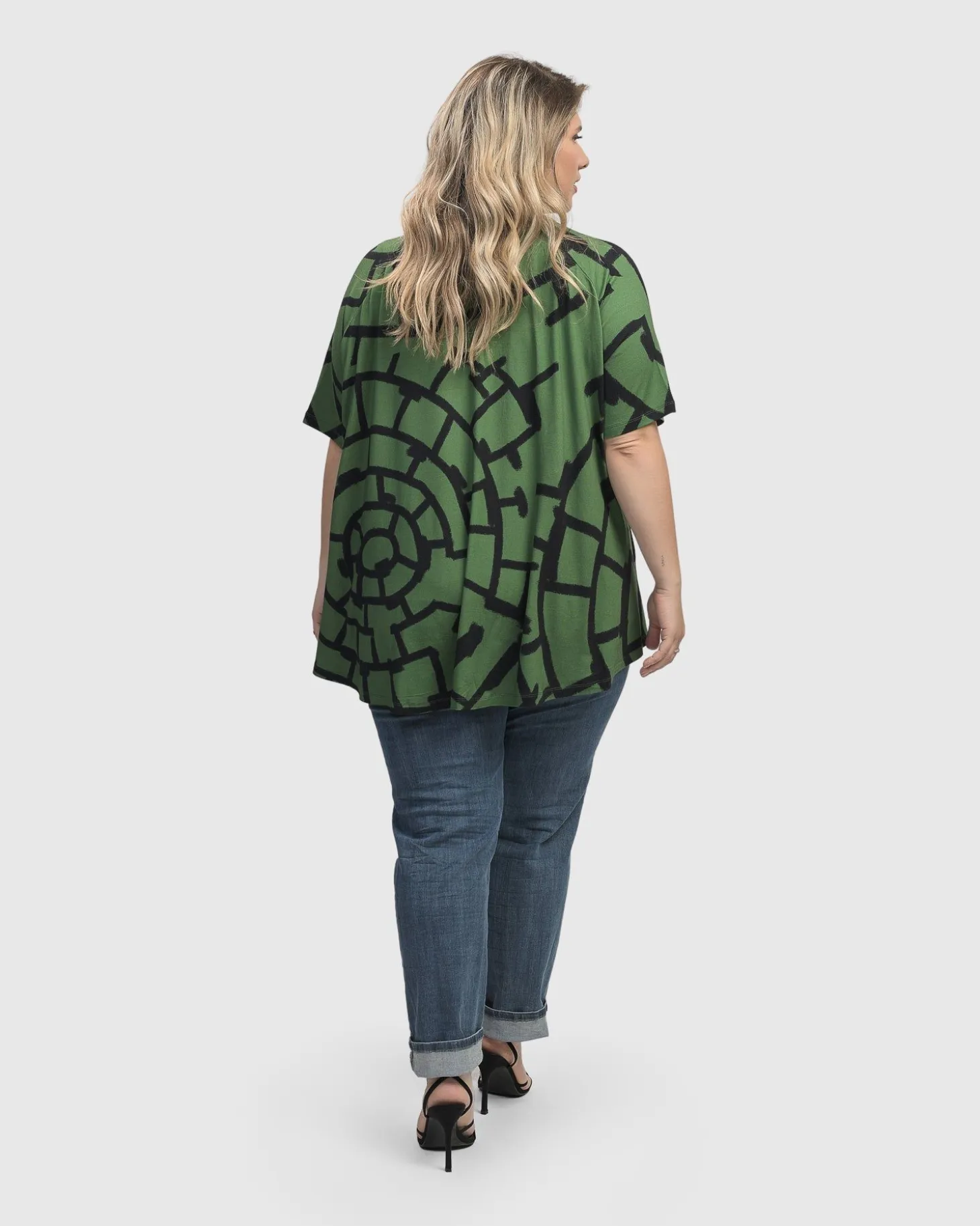 Hypnotic Swing Tunic Top, Clover