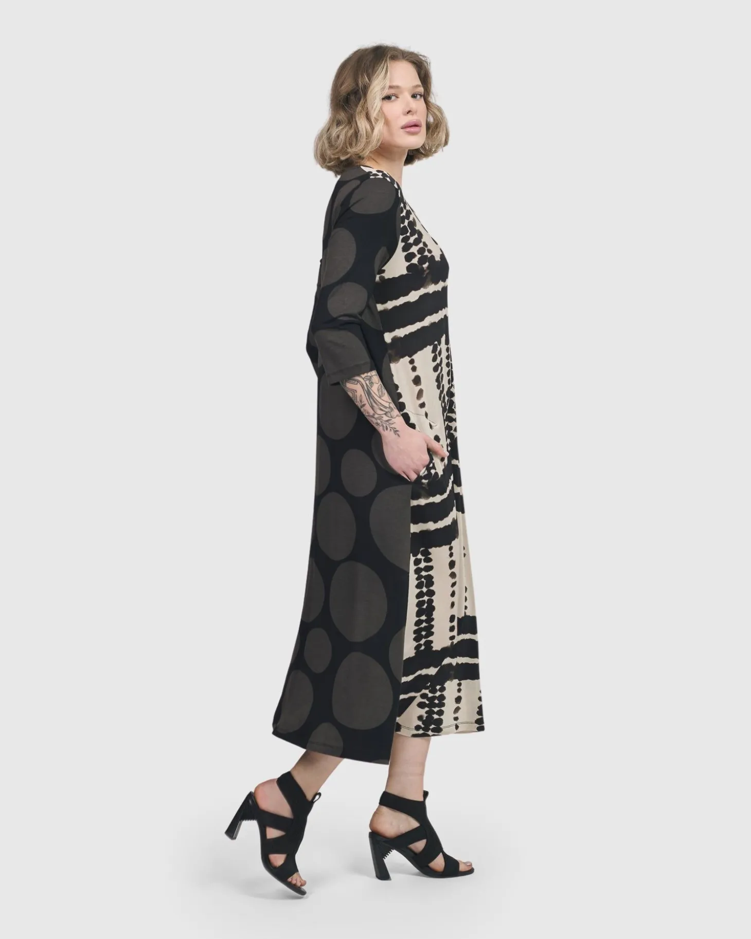 Incan Trail T-Shirt Dress, Savanna