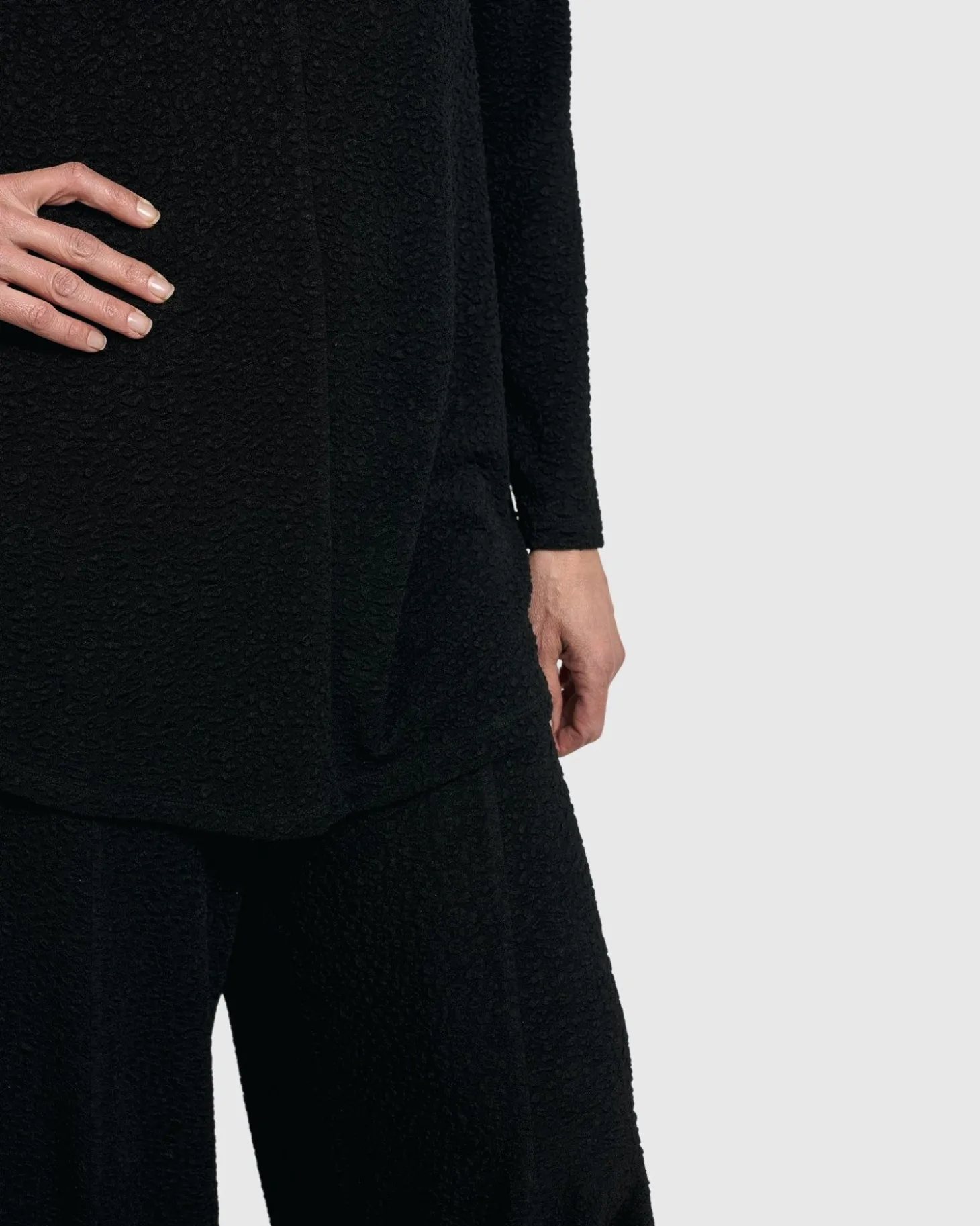 Jacquard V-Neck Tunic Top, Black