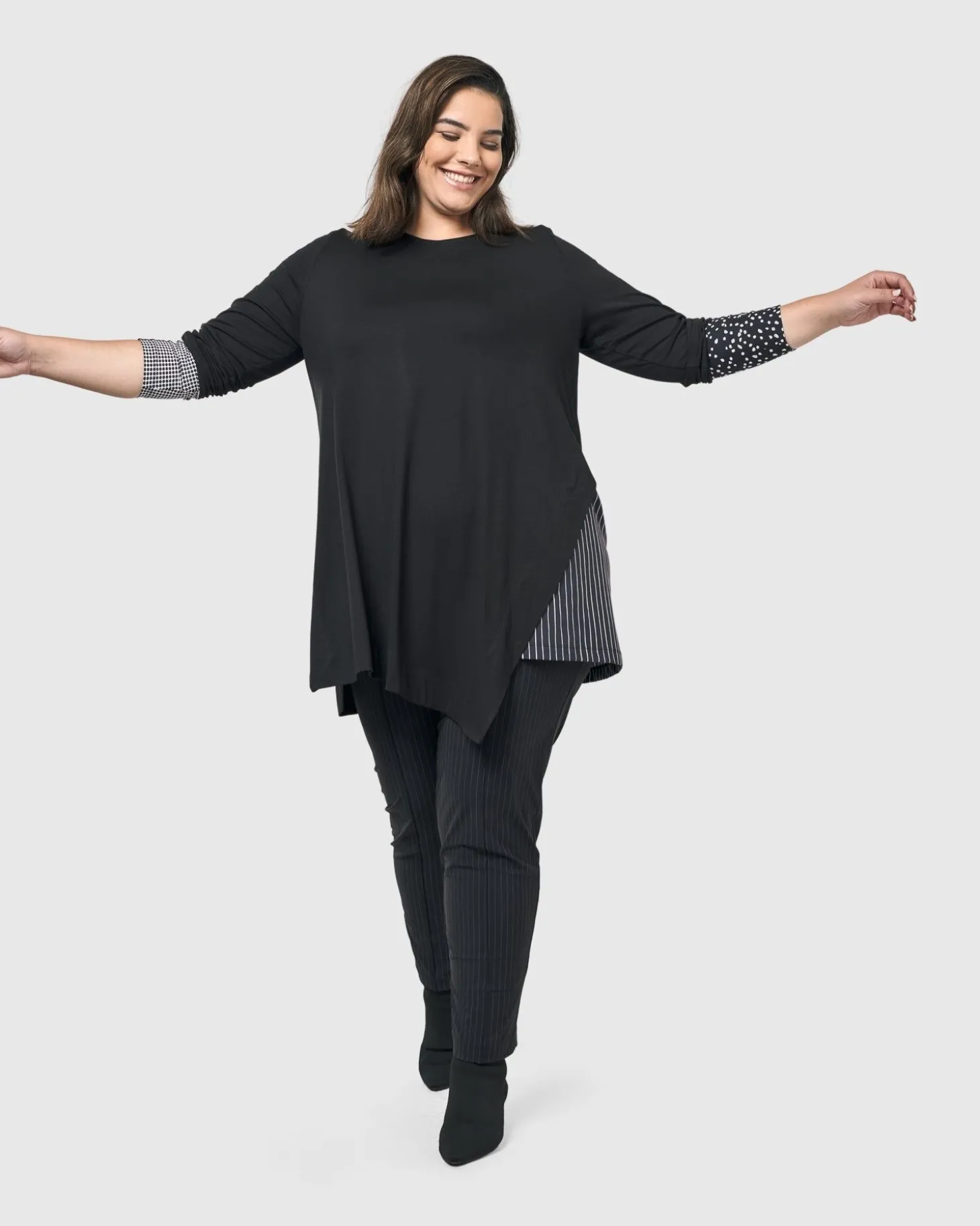 Josie Swing Tunic Top, Mono