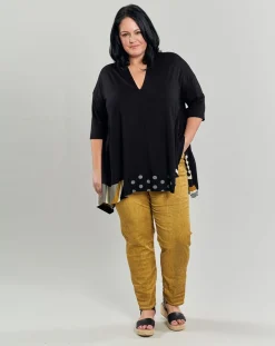 Leo Iconic Stretch Jeans, Honey 1X-3X