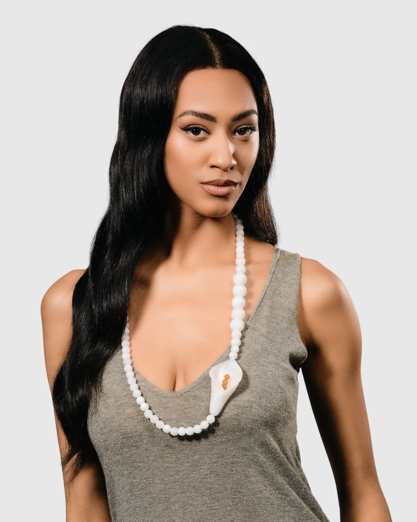 Lily Bead Necklace, White