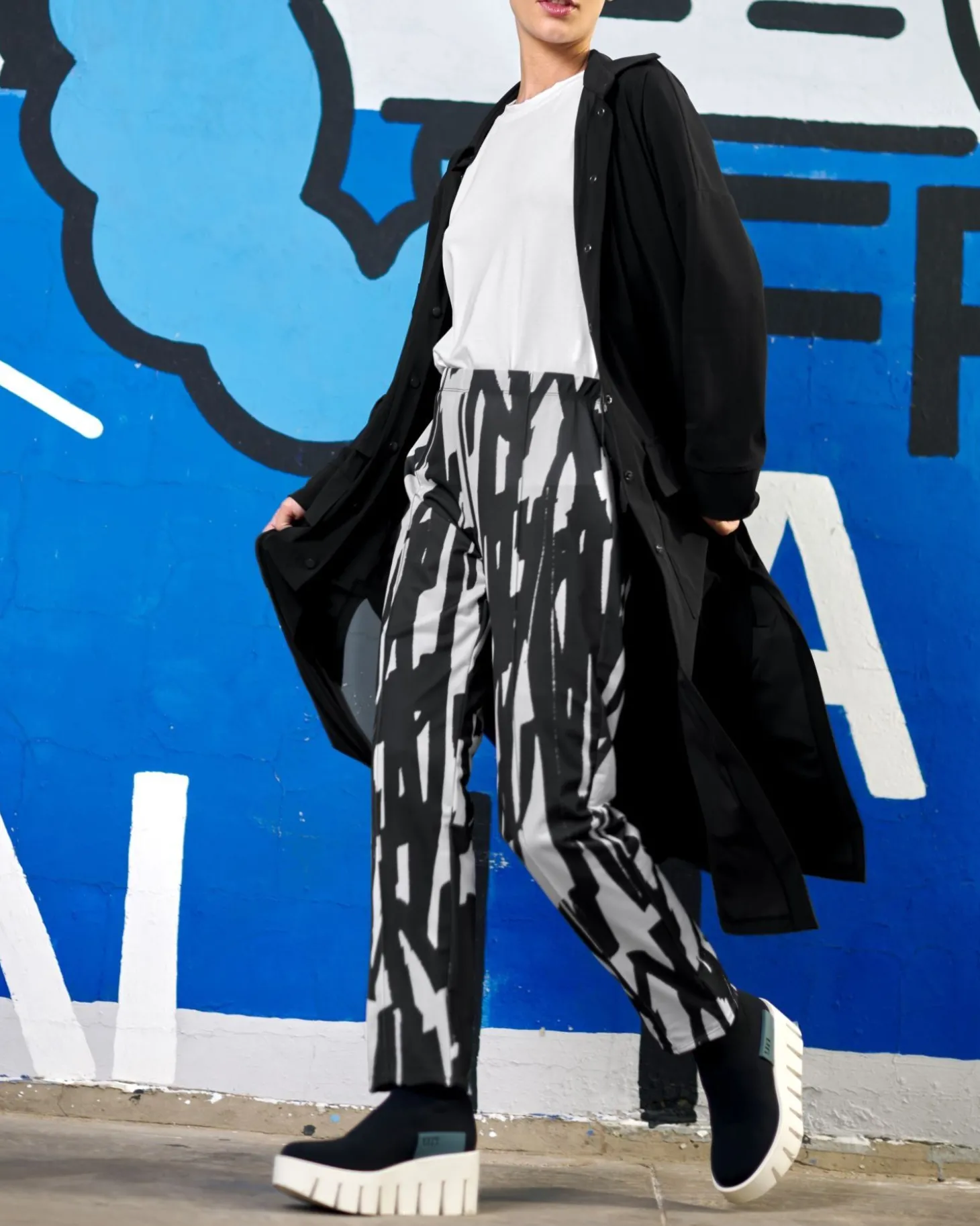 Matrix Duster, Black