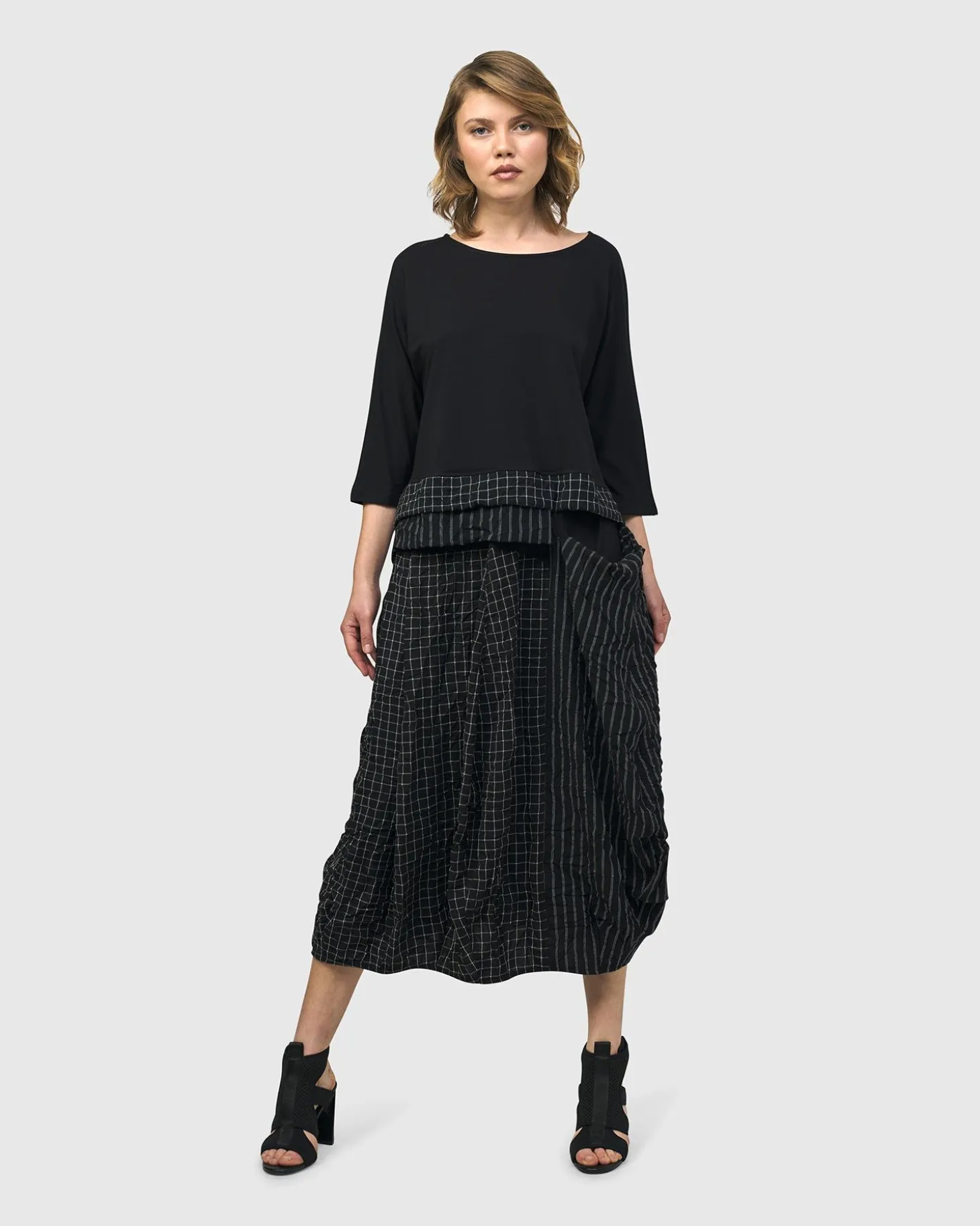 Medusa Asymmetric Boxy Tee, Mix