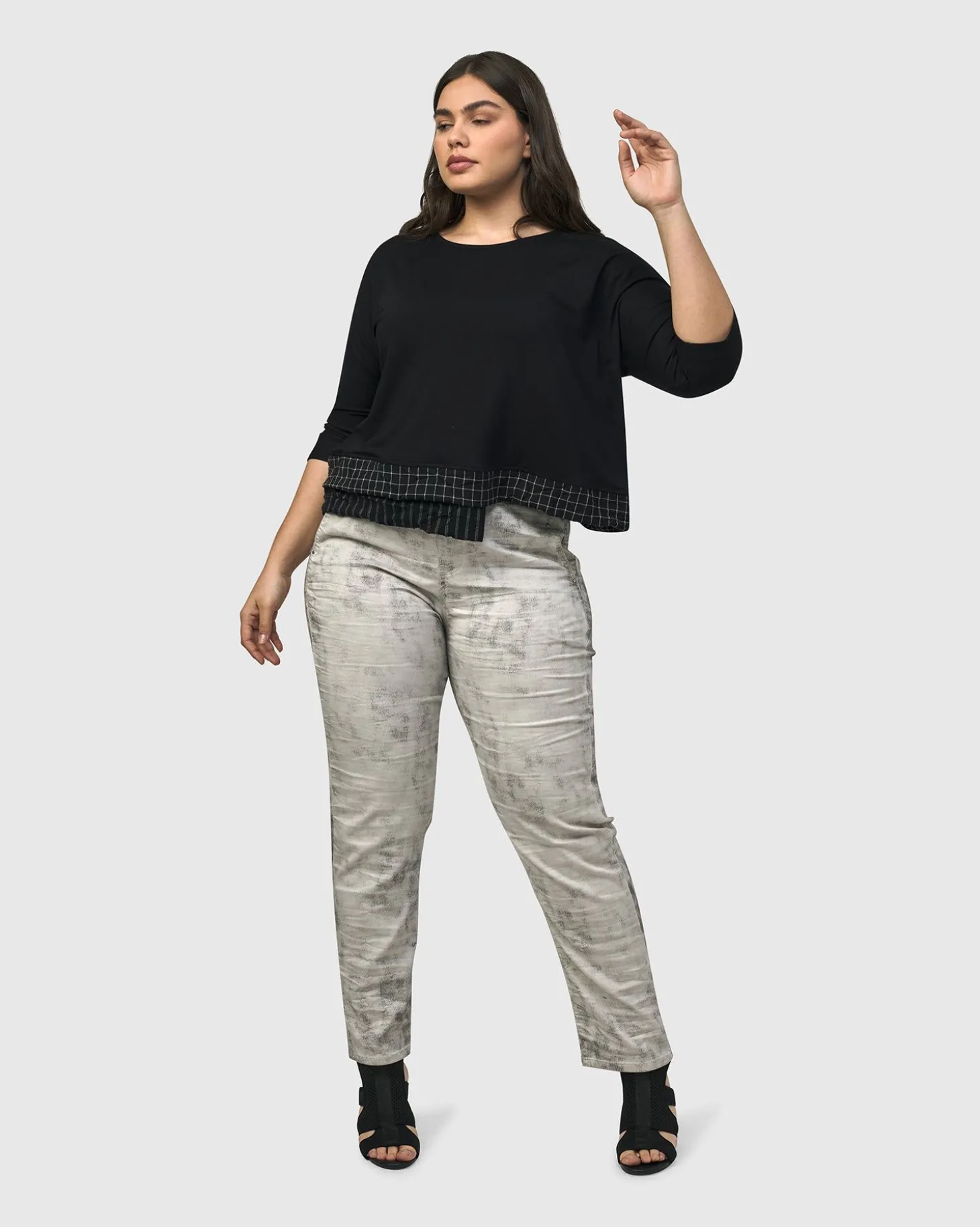 Medusa Asymmetric Boxy Tee, Mix