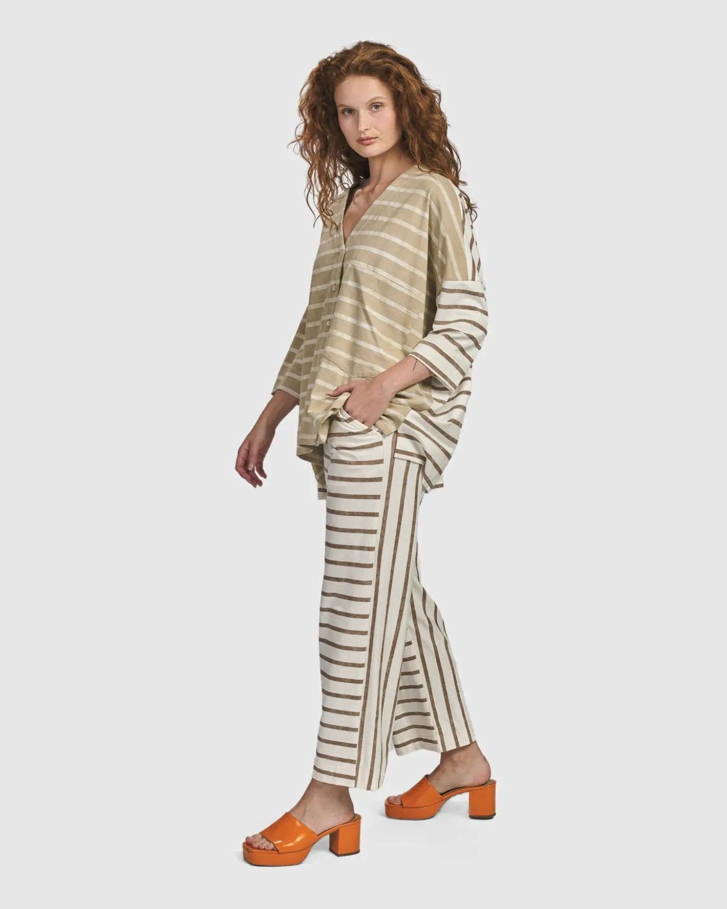 Oasis Oversized Cardigan, Tan