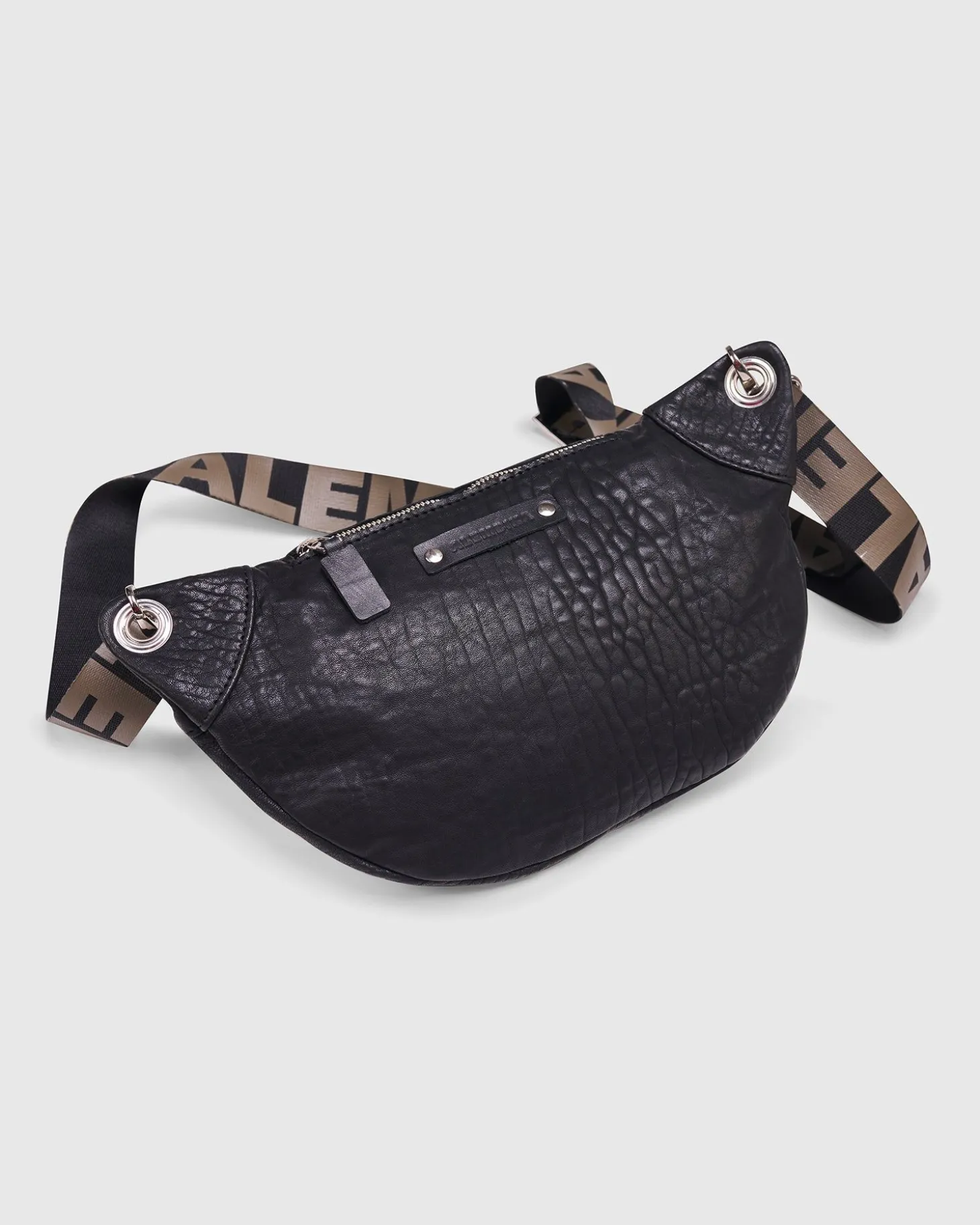 On-The-Go Large Sling Bag, Black
