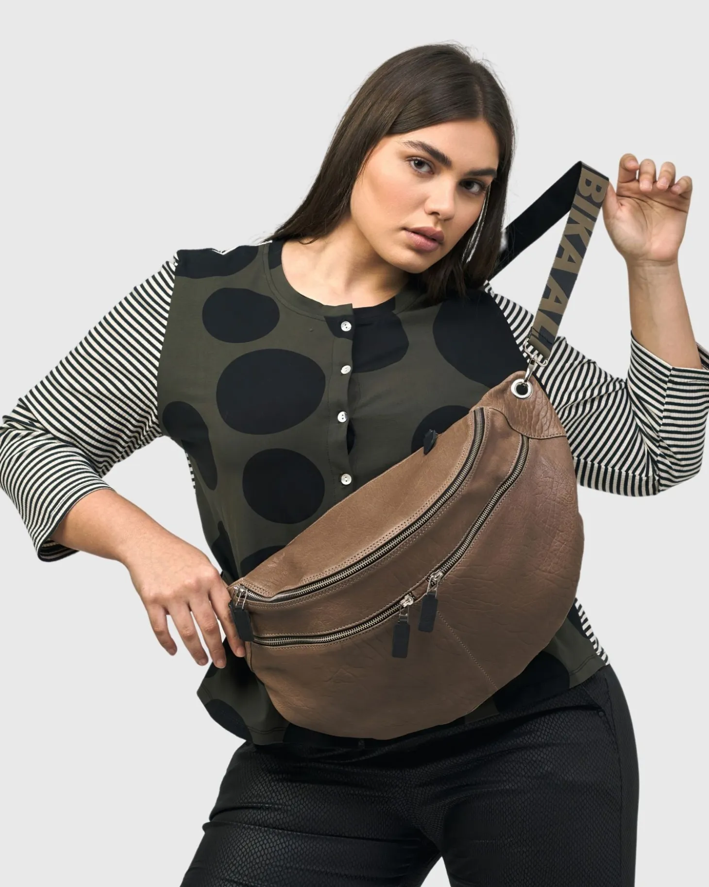 On-The-Go Large Sling Bag, Wood