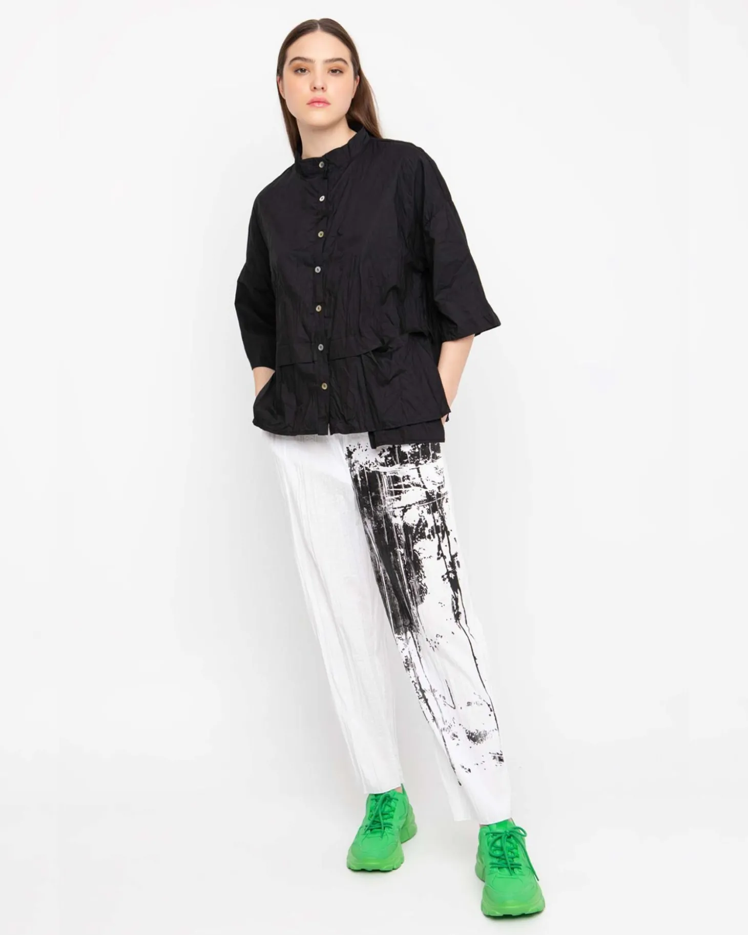 Ozai N Ku Crinkle Art House Pants, Black