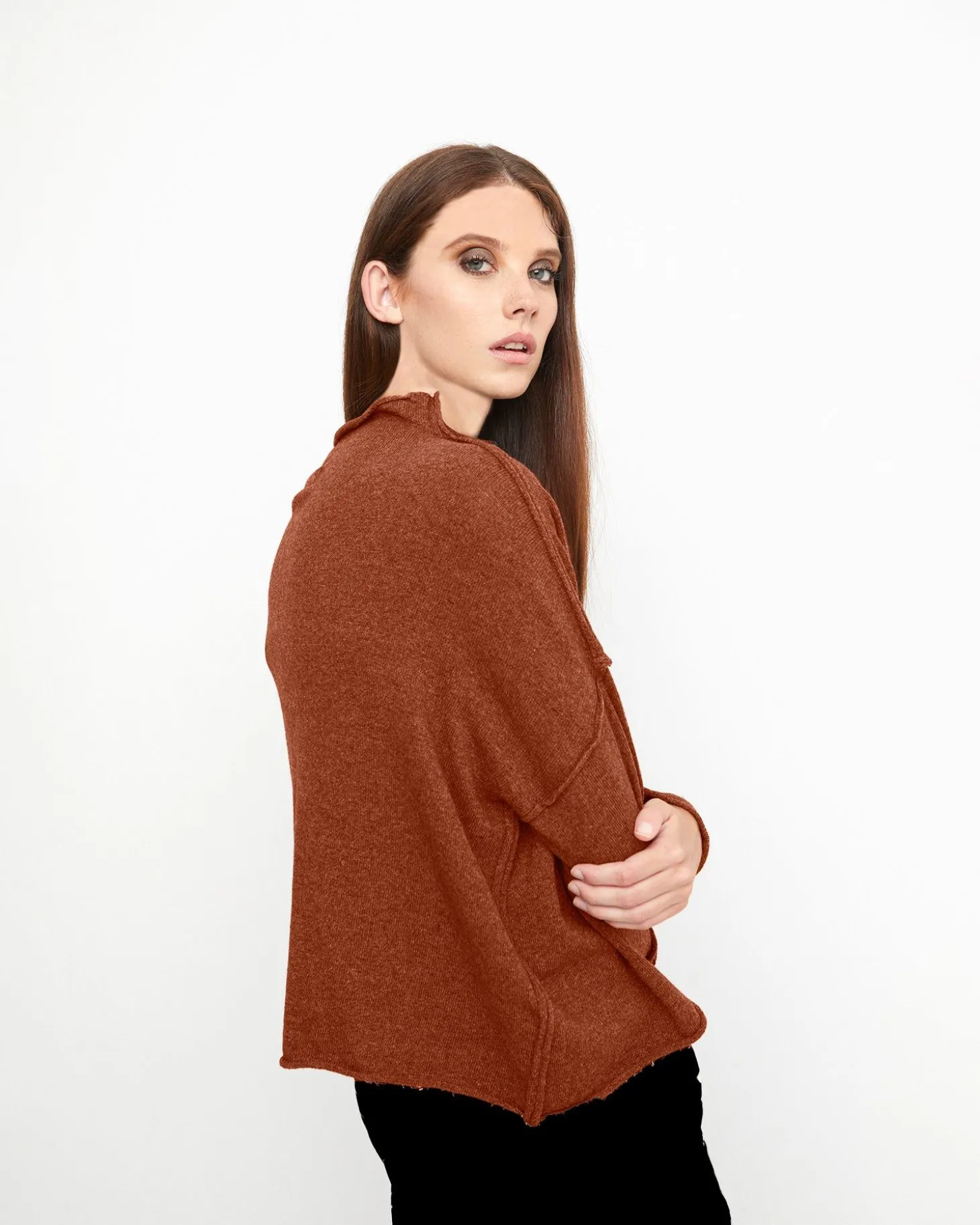 Ozai N Ku Idealist Cardigan, Rust