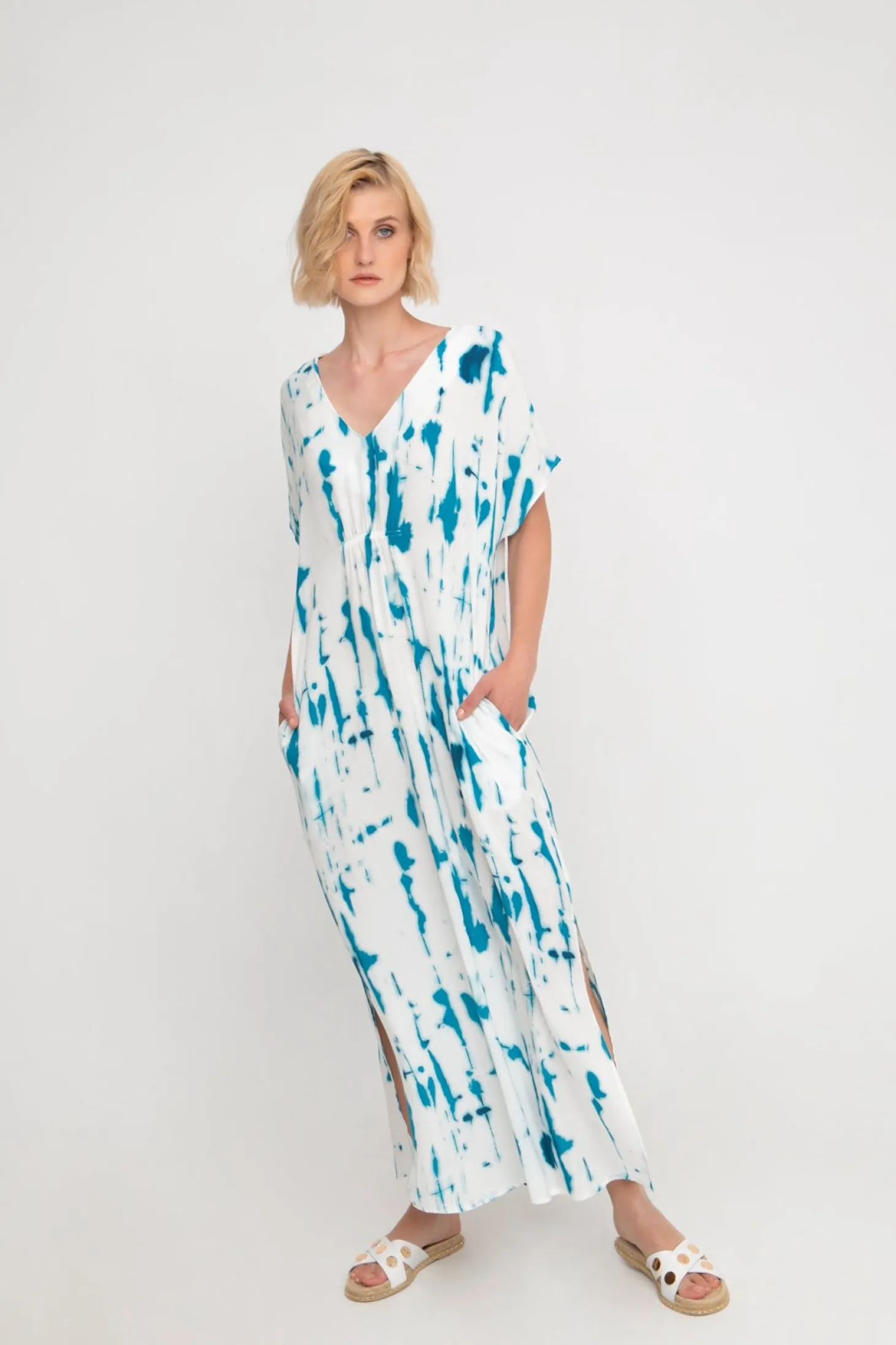 Ozai N Ku Island Relaxed Maxi Dress, White/Turquoise