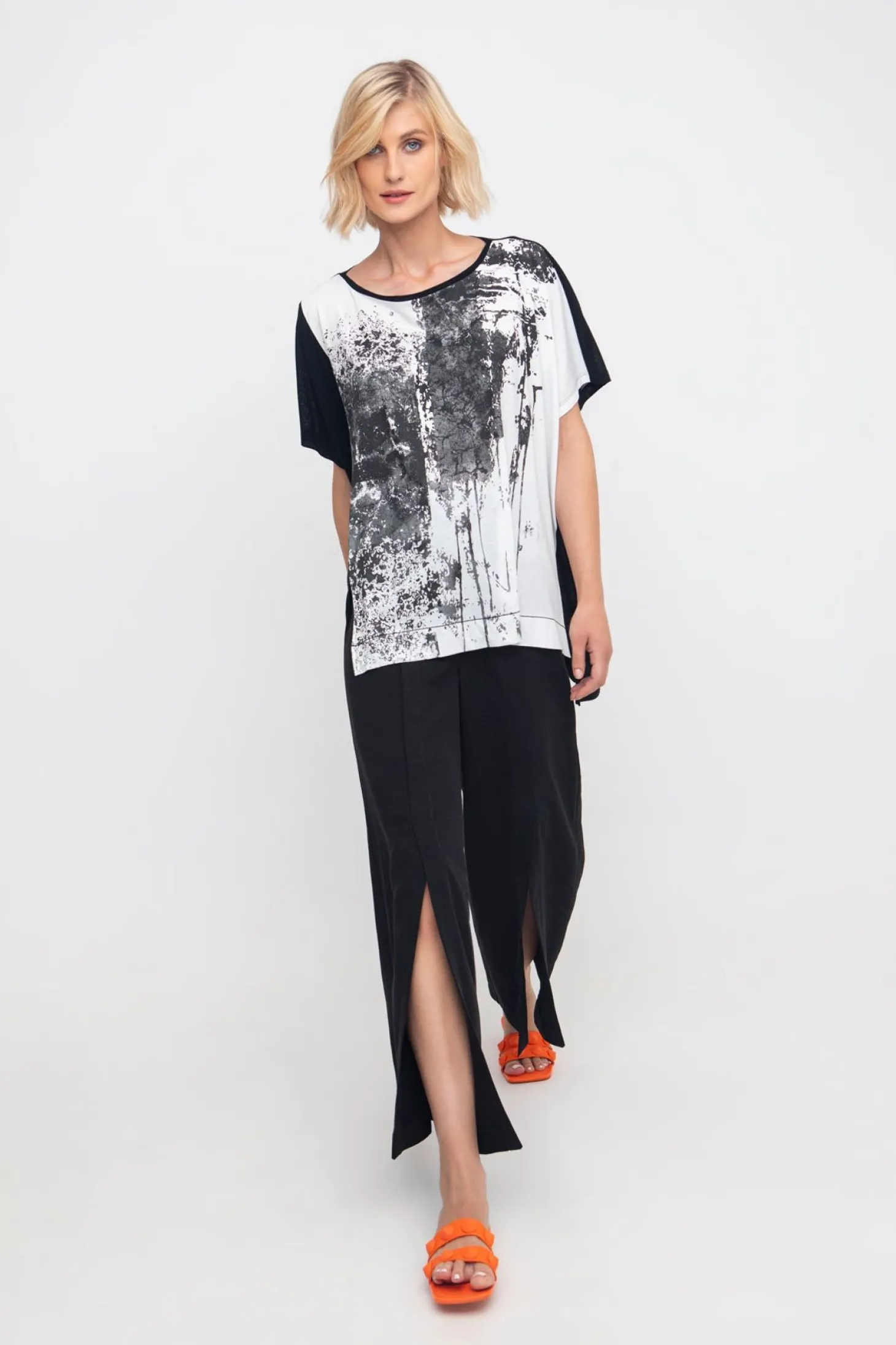 Ozai N Ku Must-Have Slit-Front Flare Pants, Black