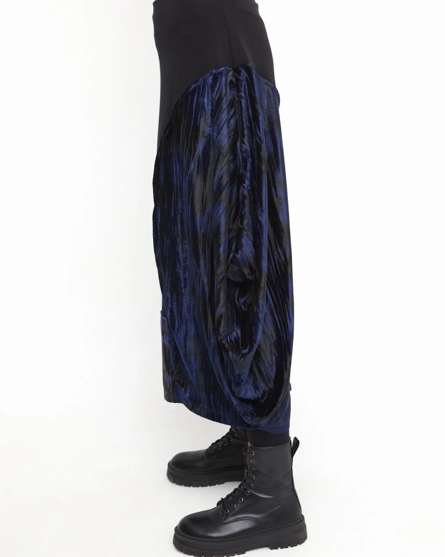 Ozai N Ku Piccadilly Midi Skirt, Black