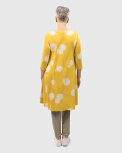 Perfect Swing Tunic Top, Canary Spots
