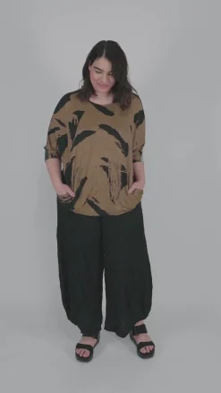 Ru Crinkle Dolman Top, Sepia